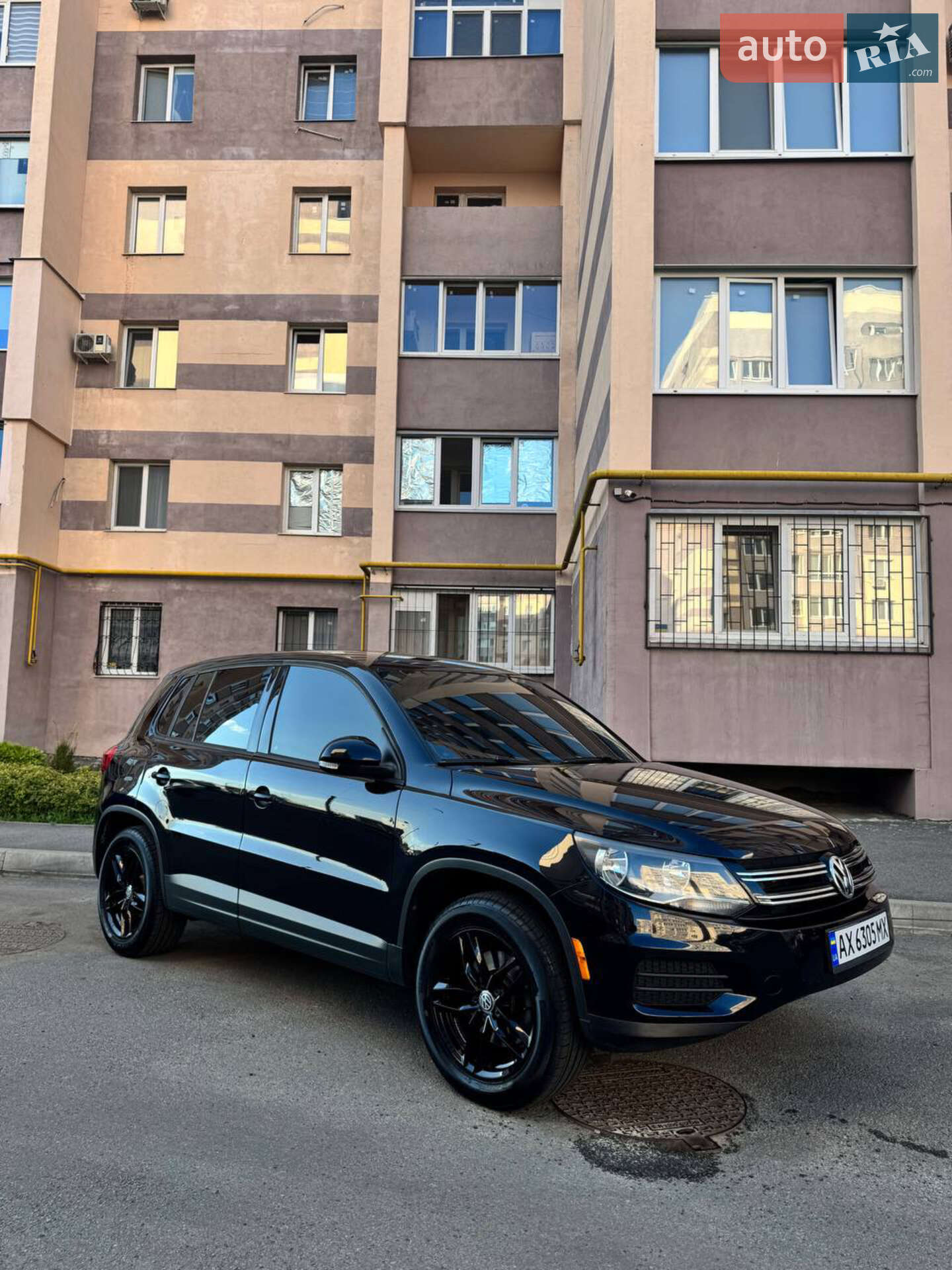 VOLKSWAGEN TIGUAN 2014