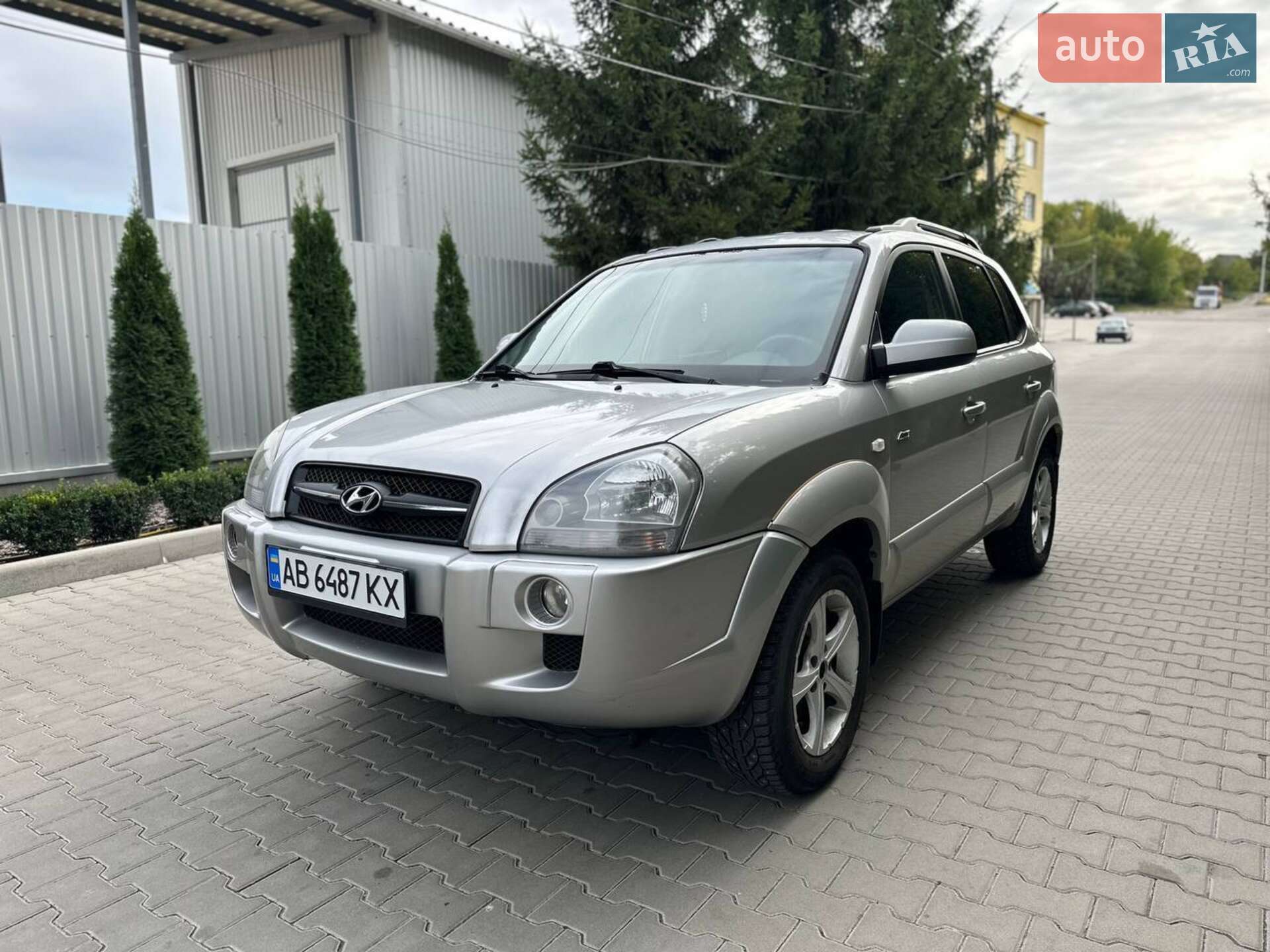 Головне фото звіту автомобіля HYUNDAI TUCSON 2006