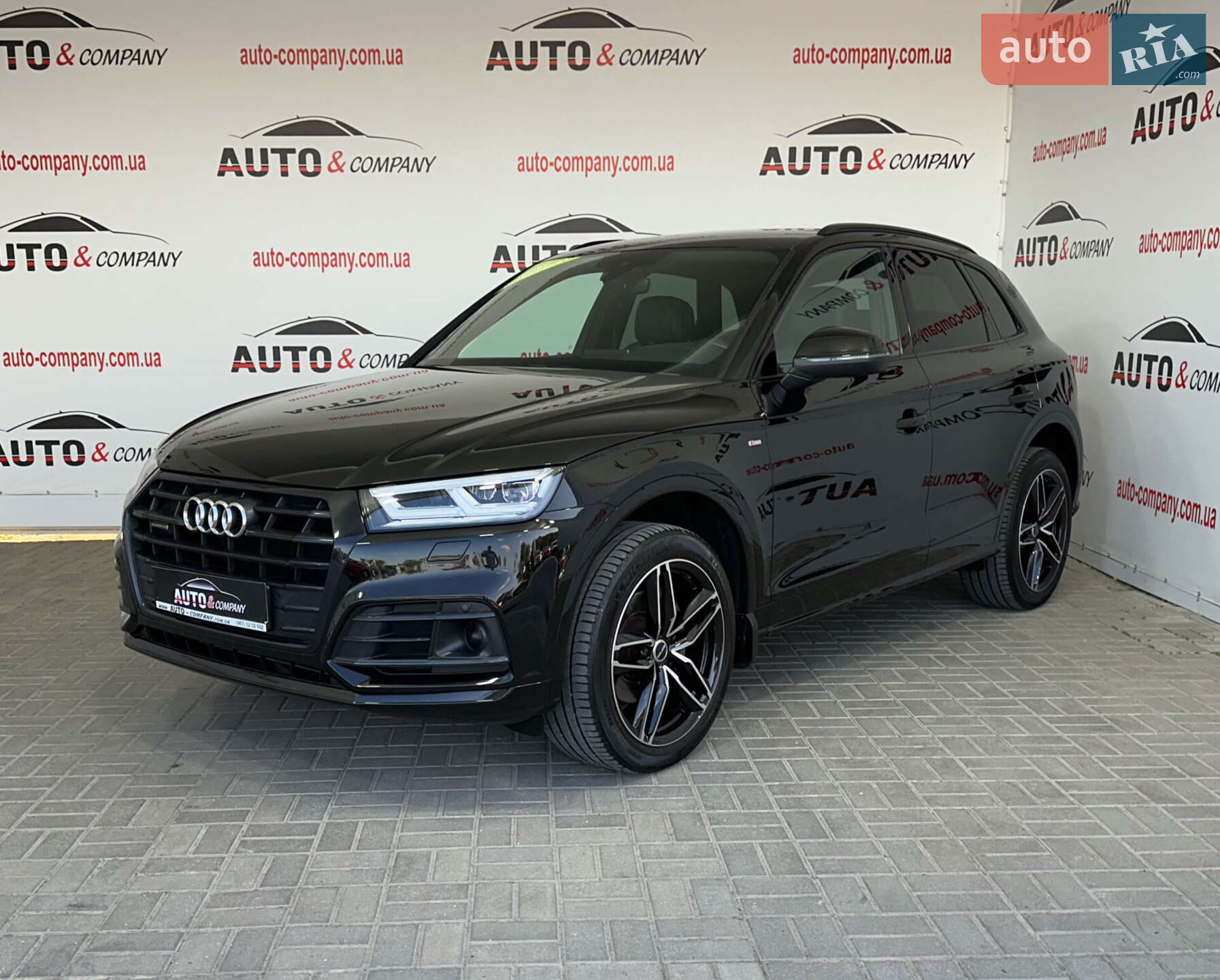 Головне фото звіту автомобіля AUDI Q5 2018