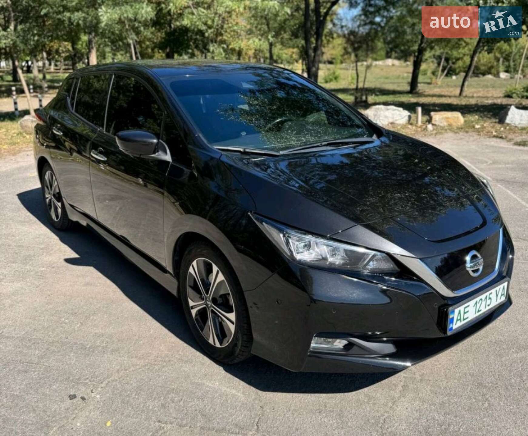 Головне фото звіту автомобіля NISSAN LEAF 2018