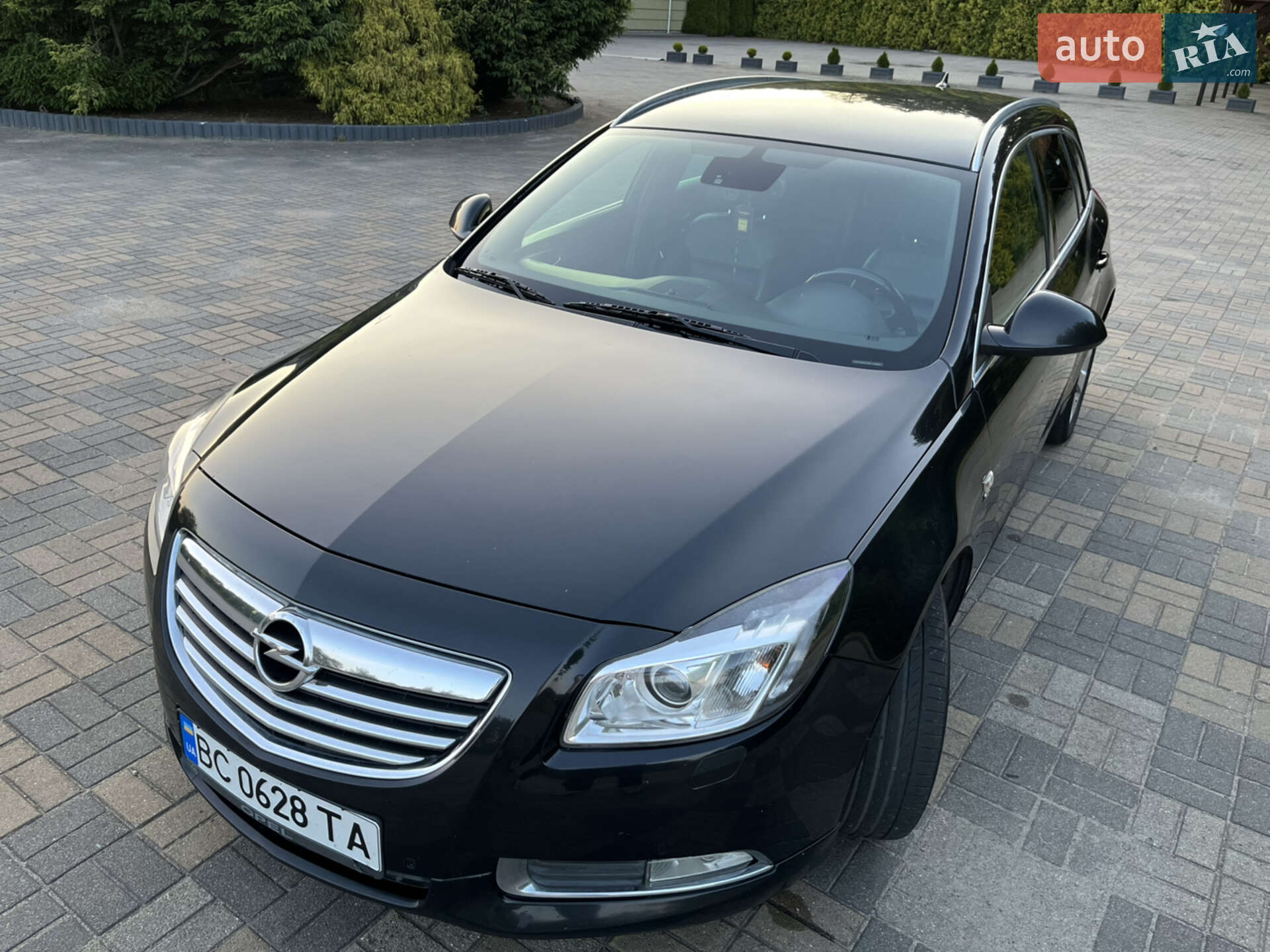 Головне фото звіту автомобіля OPEL INSIGNIA 2011