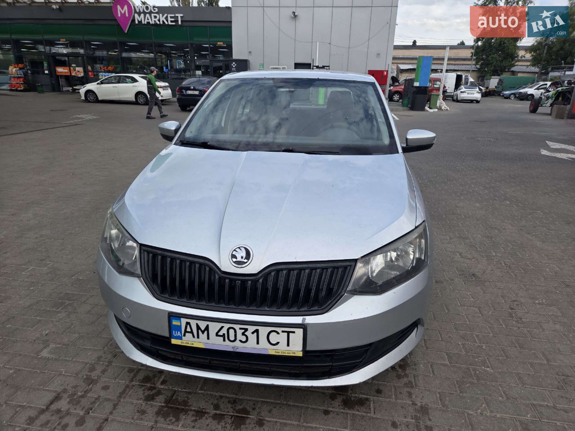 Головне фото звіту автомобіля SKODA FABIA 2015