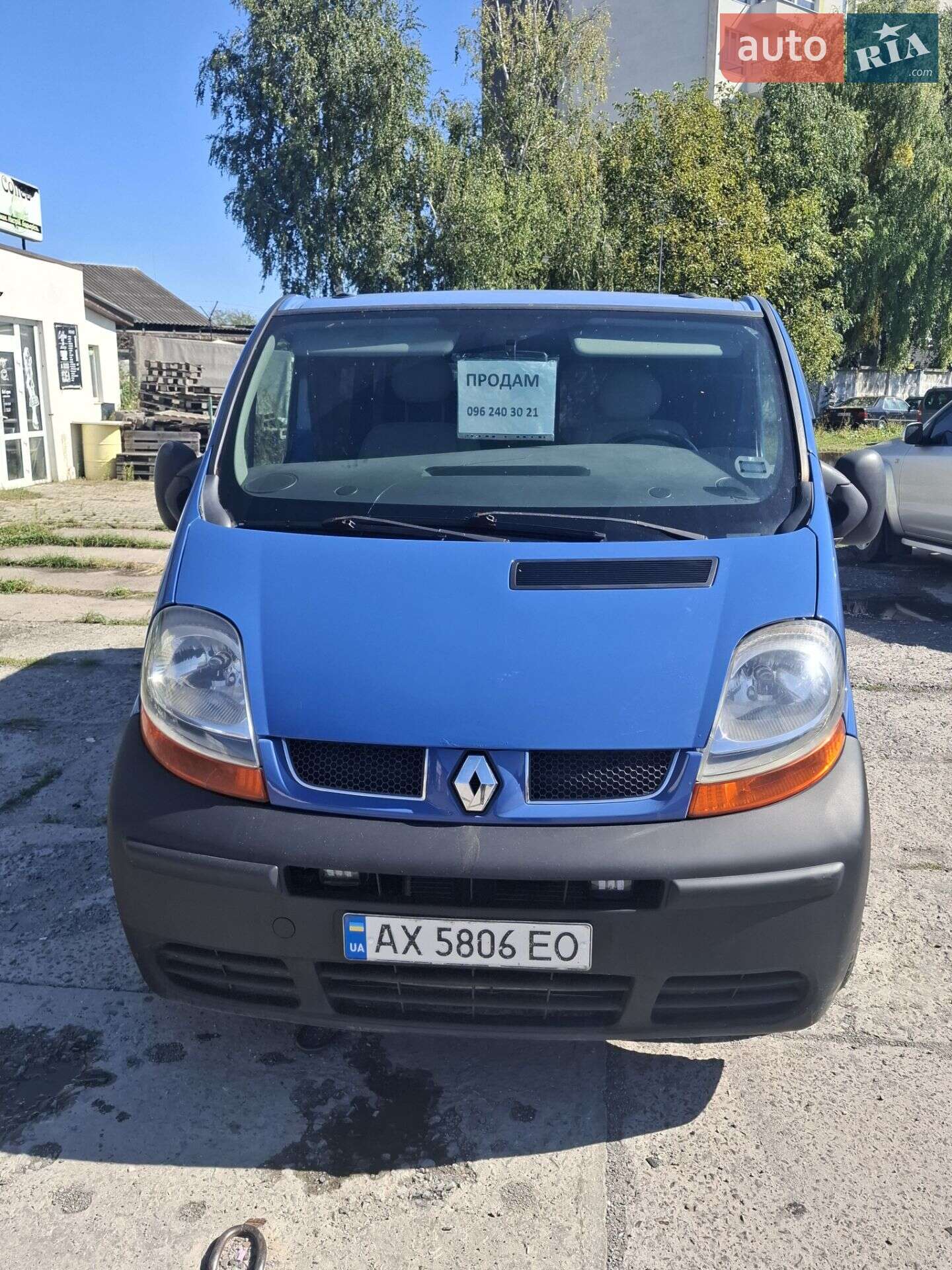 RENAULT TRAFIC 2003