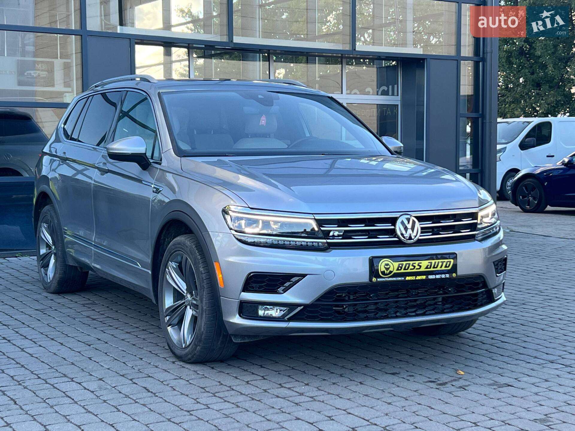 VOLKSWAGEN TIGUAN 2019