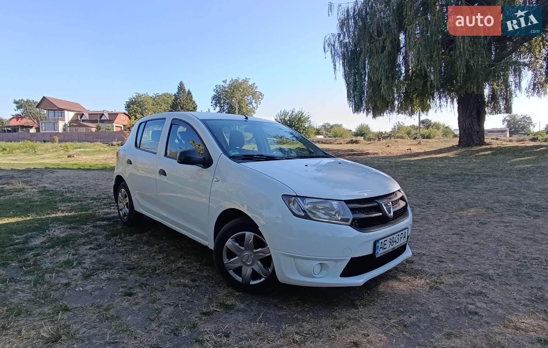 DACIA SANDERO 2013