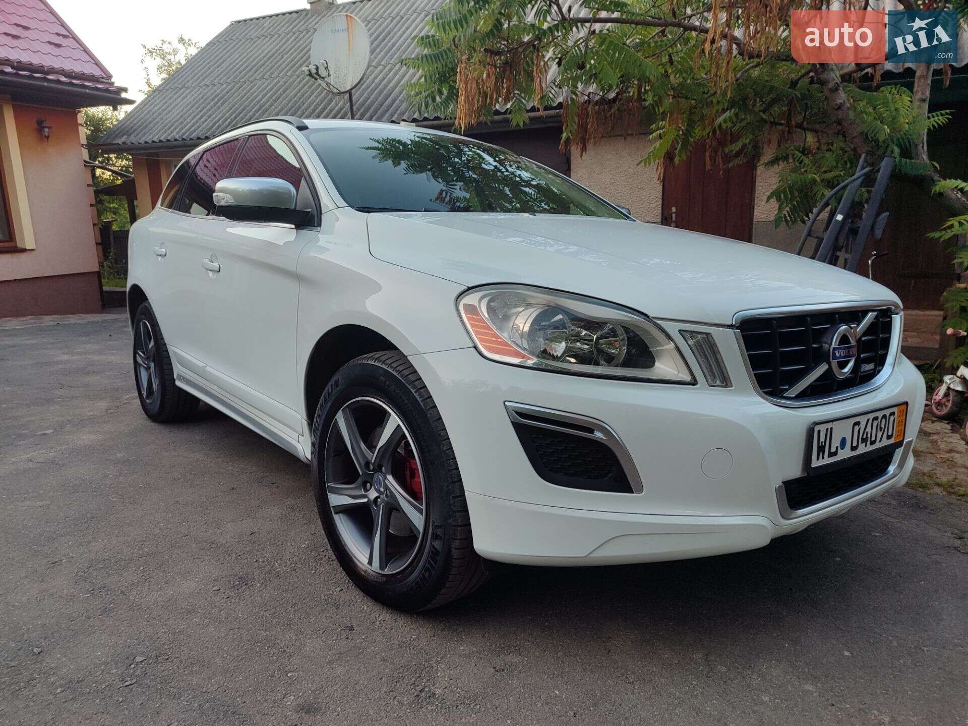 VOLVO XC60 2012