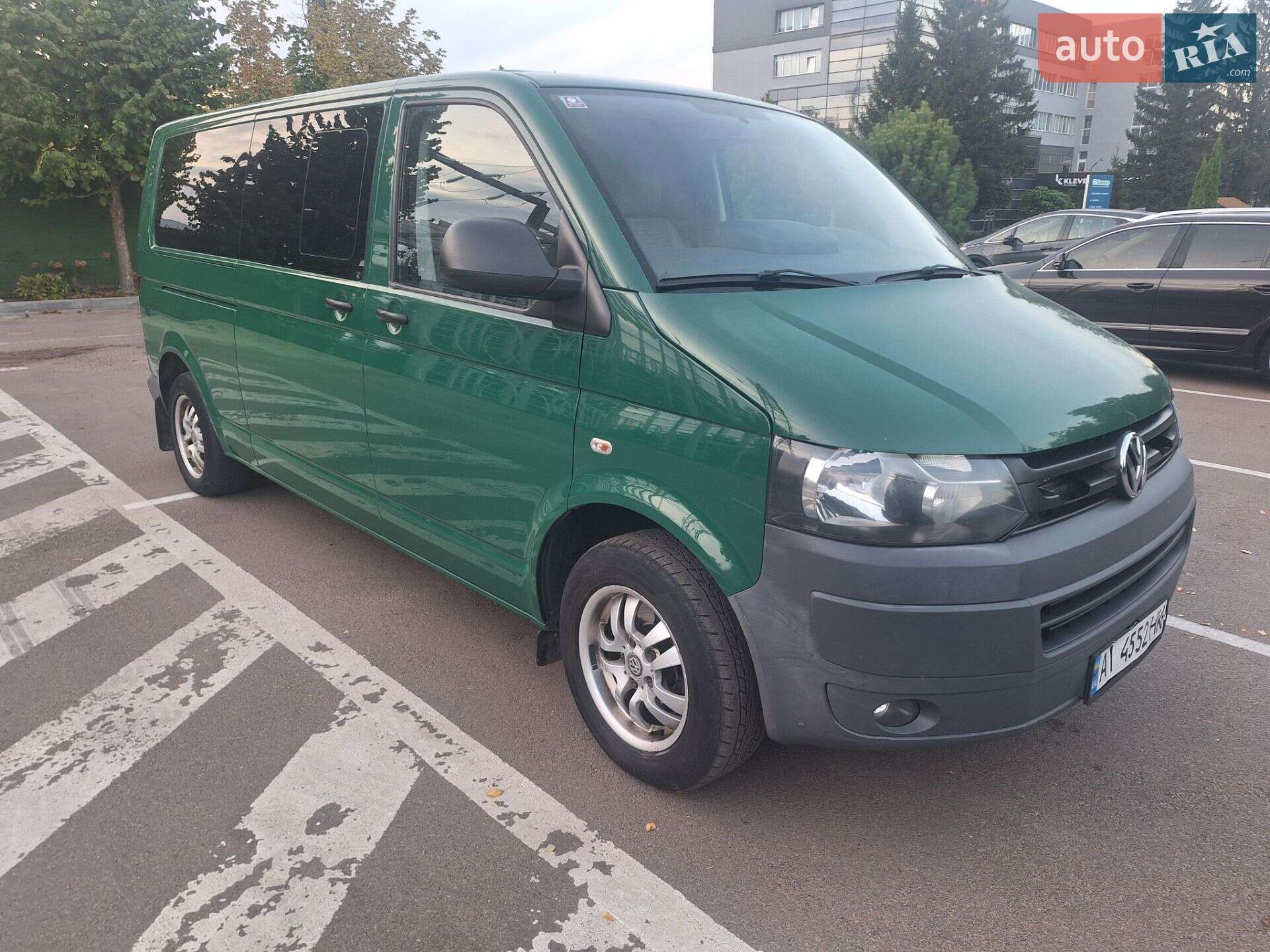 VOLKSWAGEN TRANSPORTER 2011