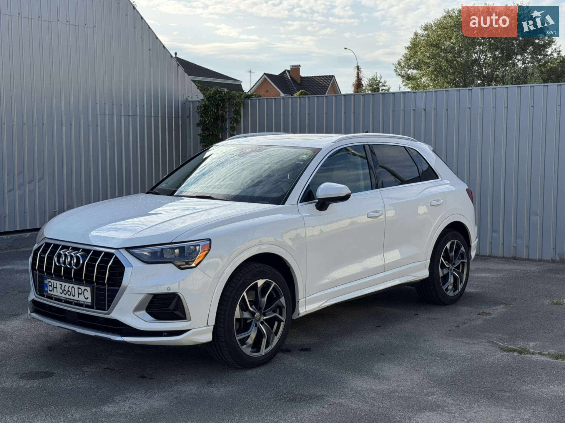AUDI Q3 2019