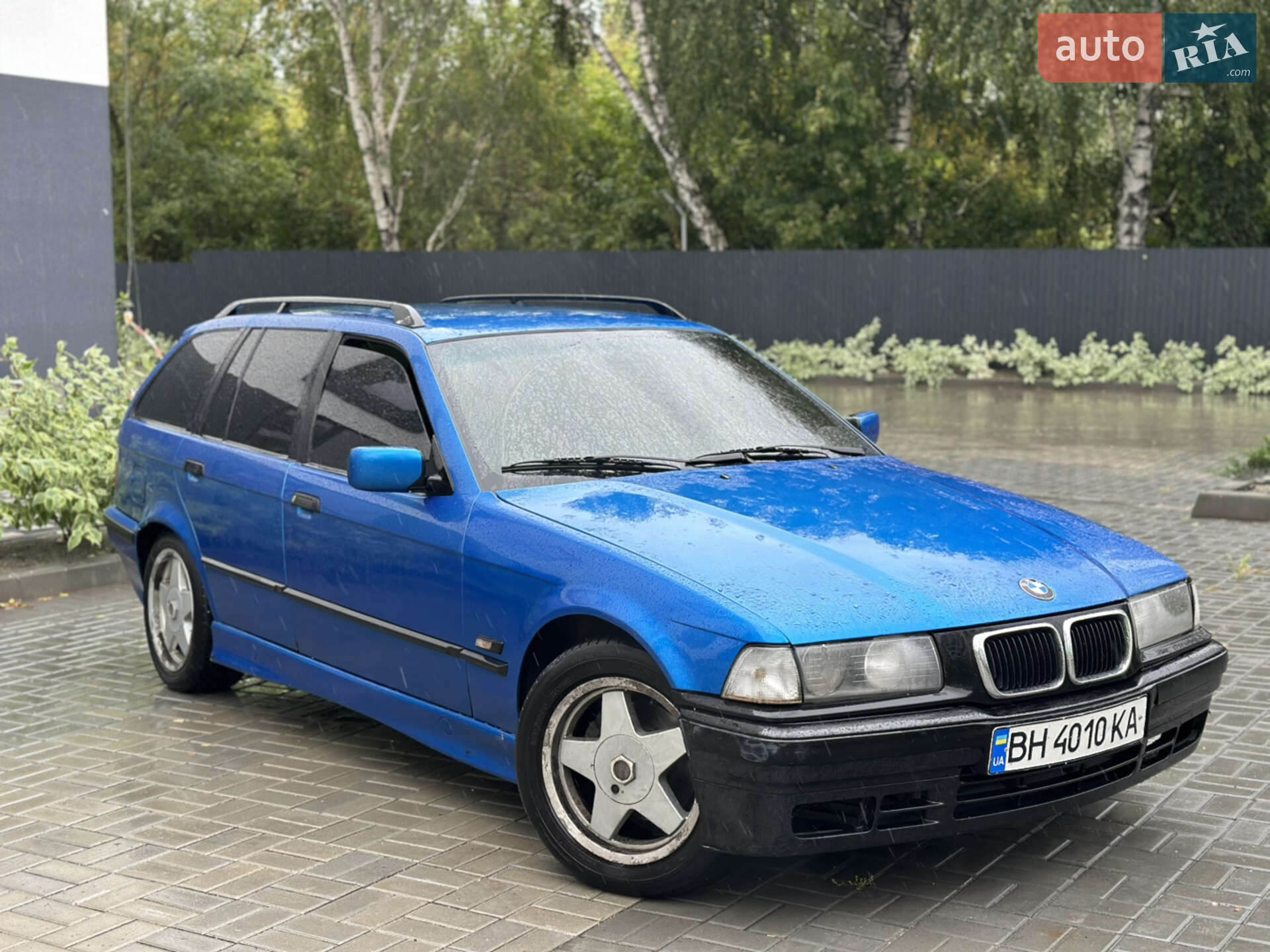 BMW 318I 1996