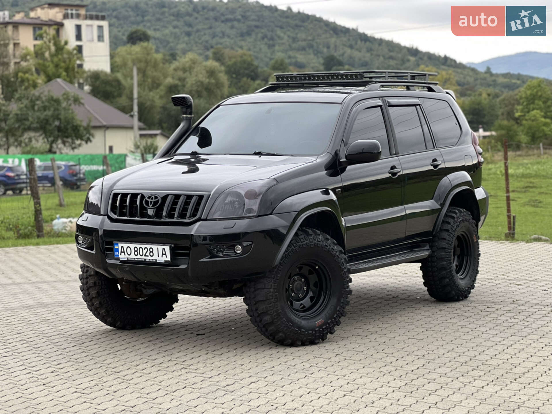 TOYOTA LAND CRUISER 2005