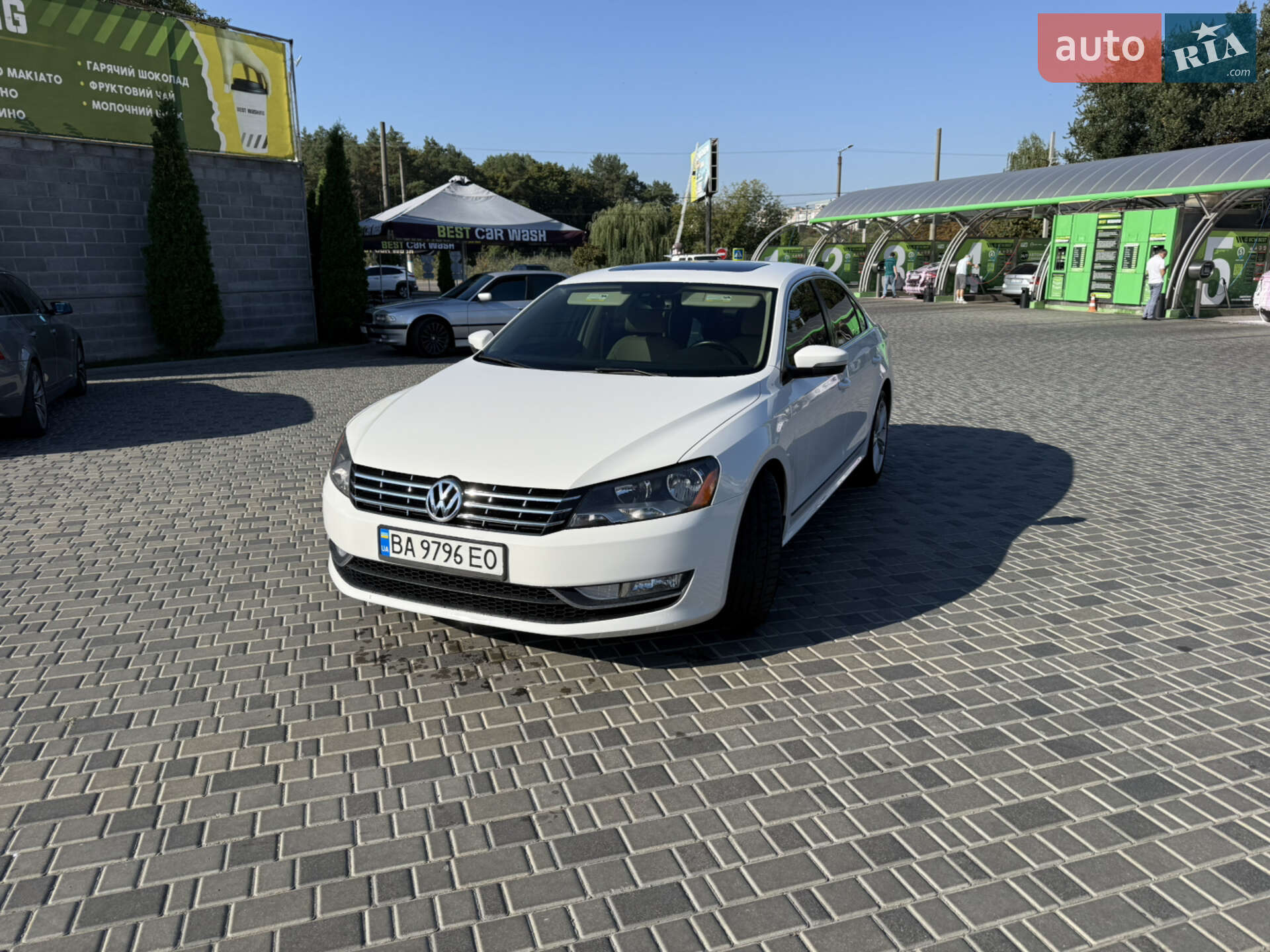 VOLKSWAGEN PASSAT 2013