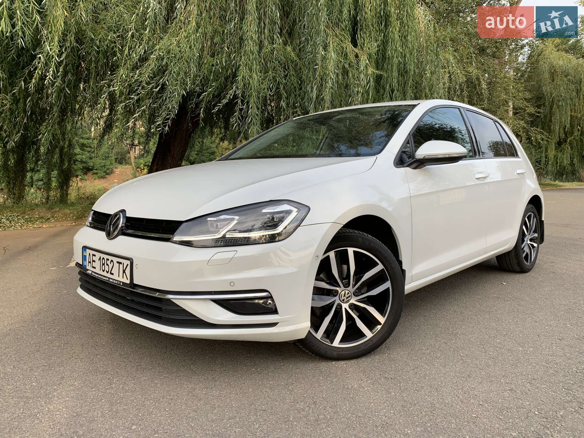 VOLKSWAGEN GOLF 2020