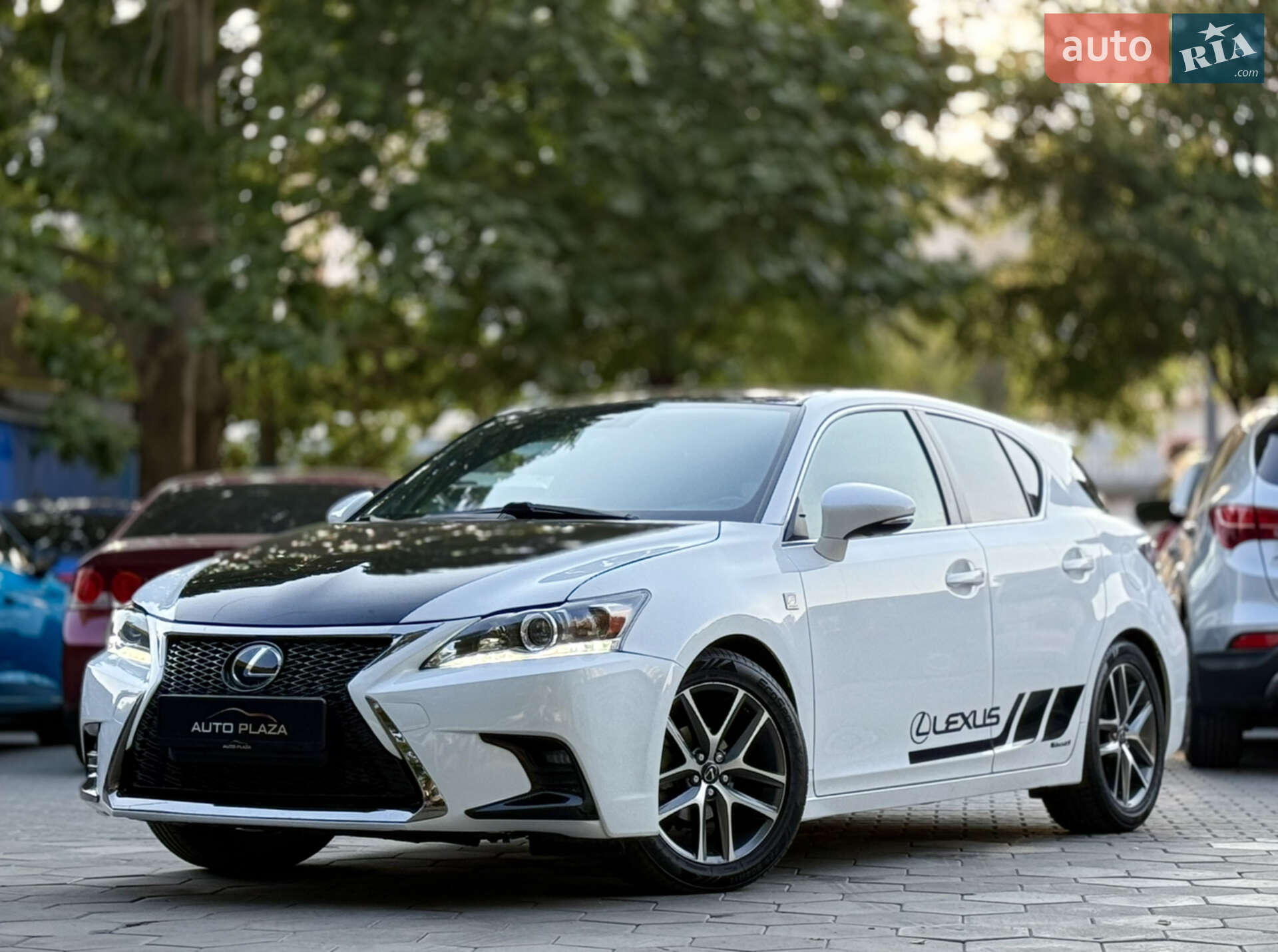 LEXUS CT 200H 2016