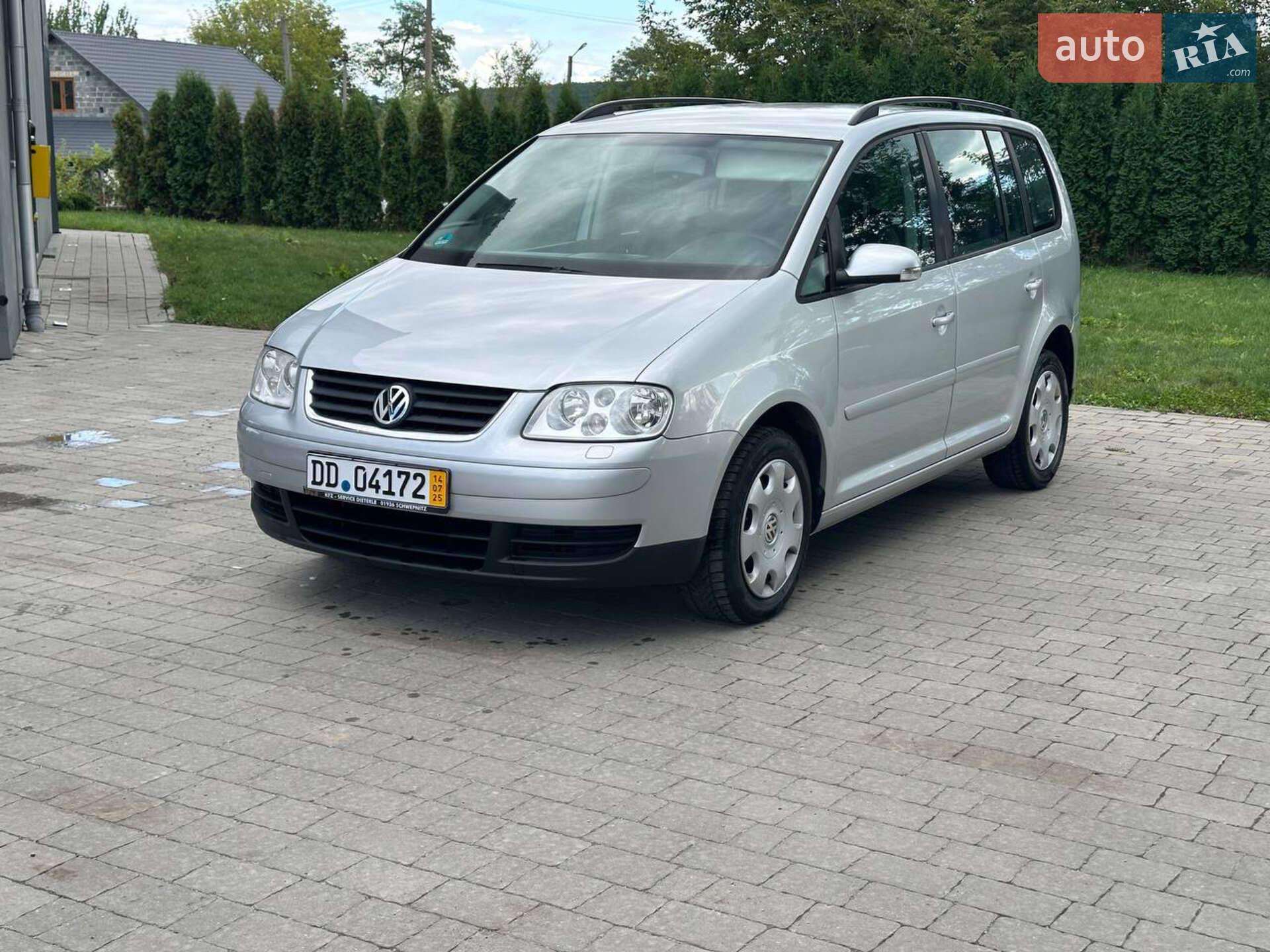 VOLKSWAGEN TOURAN 2003