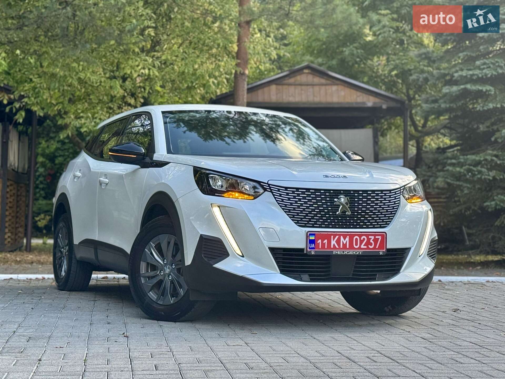 PEUGEOT E2008 2022