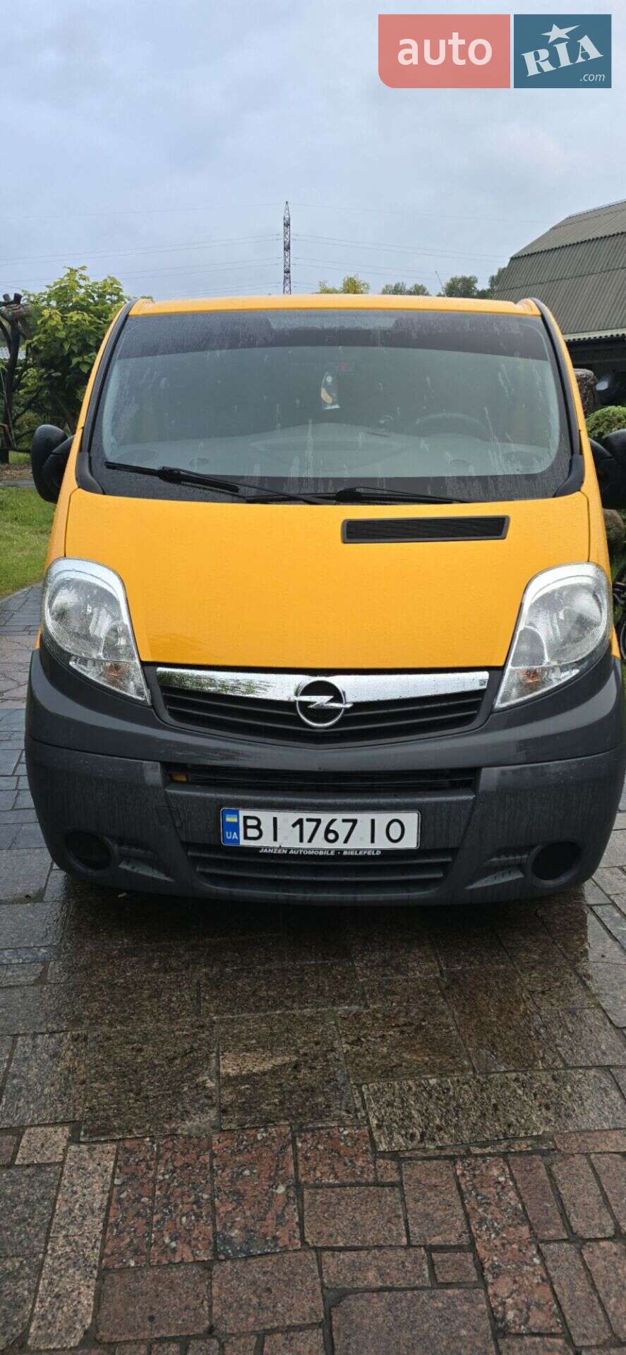 OPEL VIVARO 2012