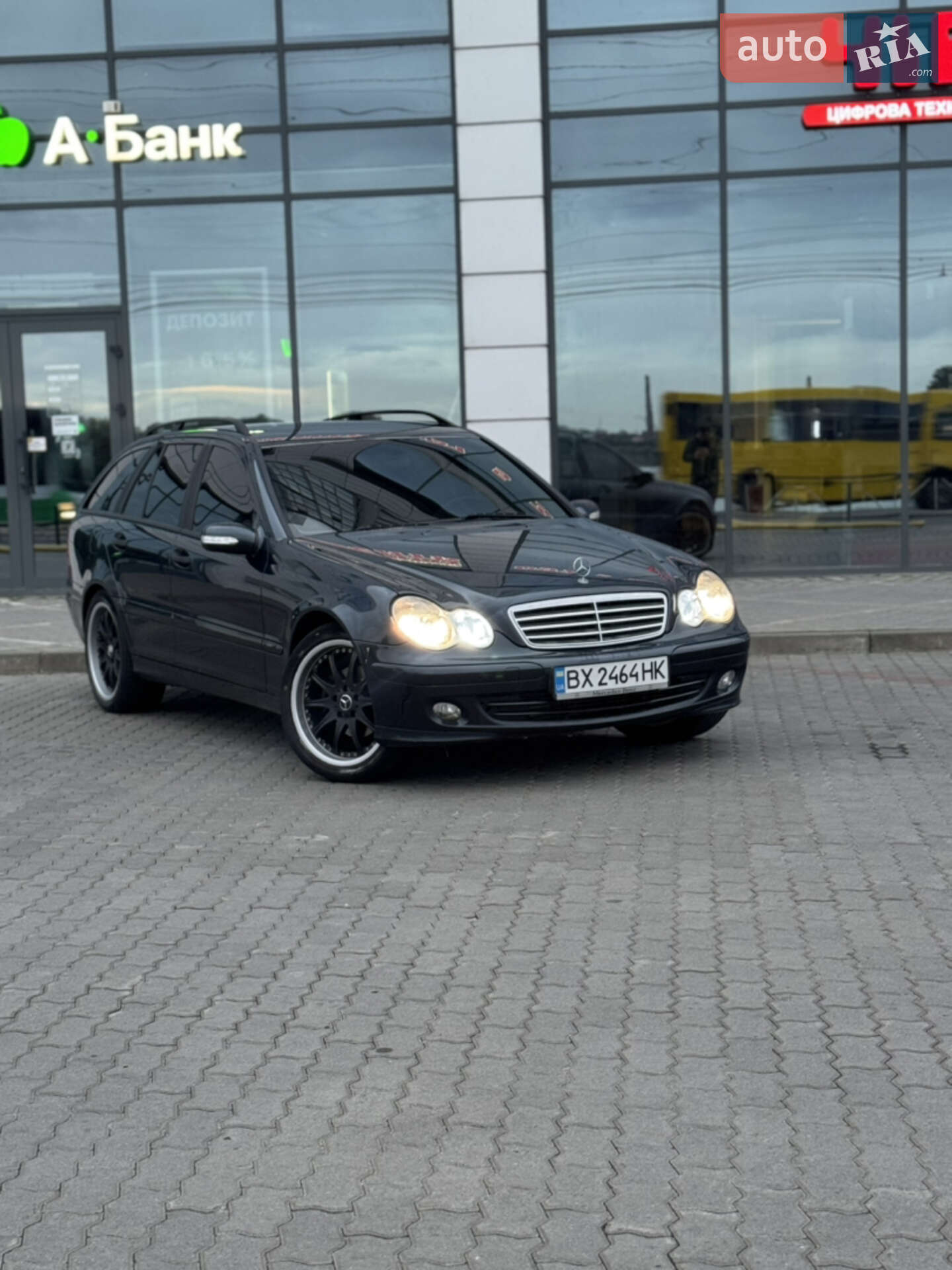 MERCEDES-BENZ C 180 2004