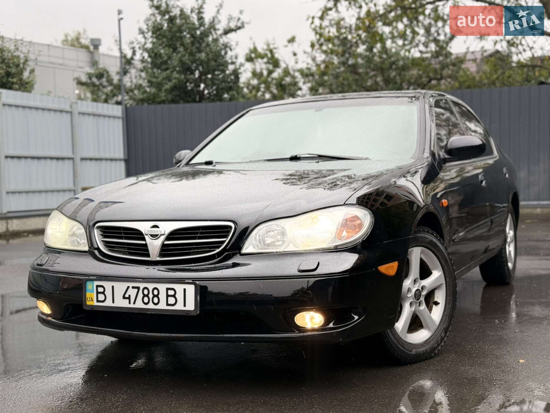 NISSAN MAXIMA 2002