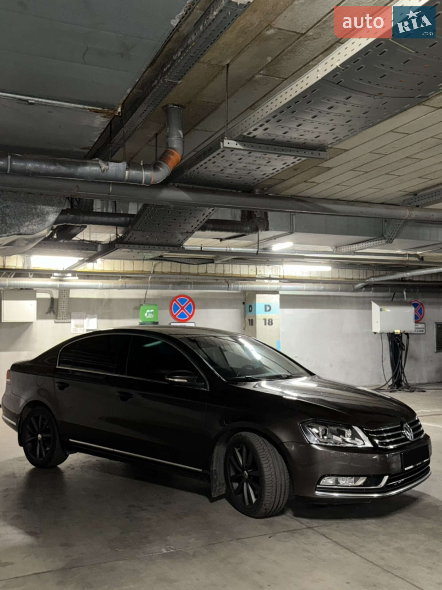 VOLKSWAGEN PASSAT 2013