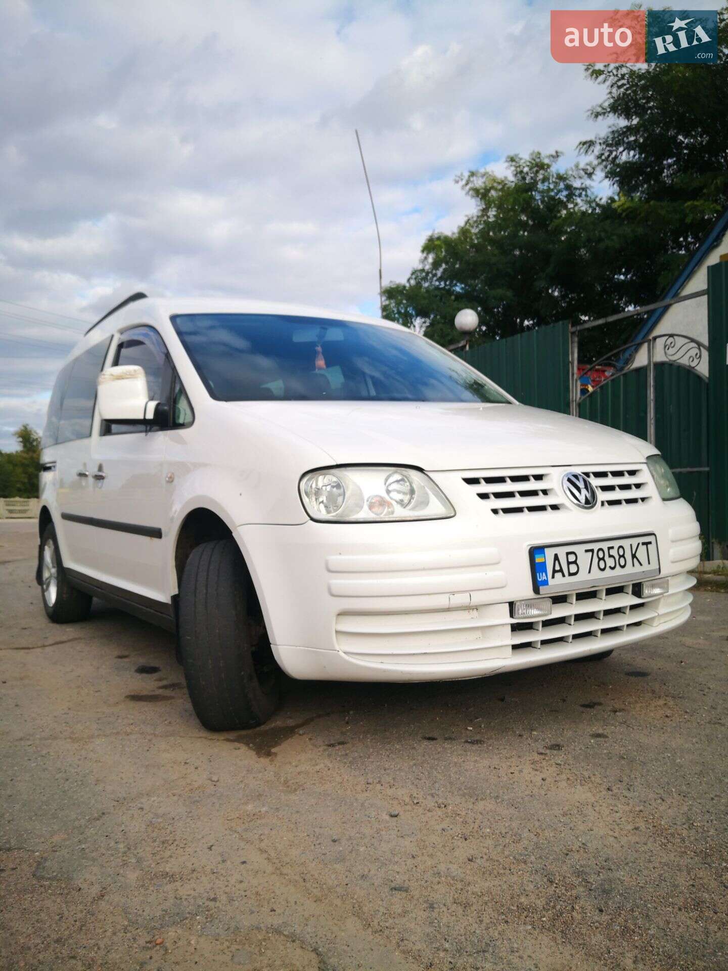 VOLKSWAGEN CADDY 2004