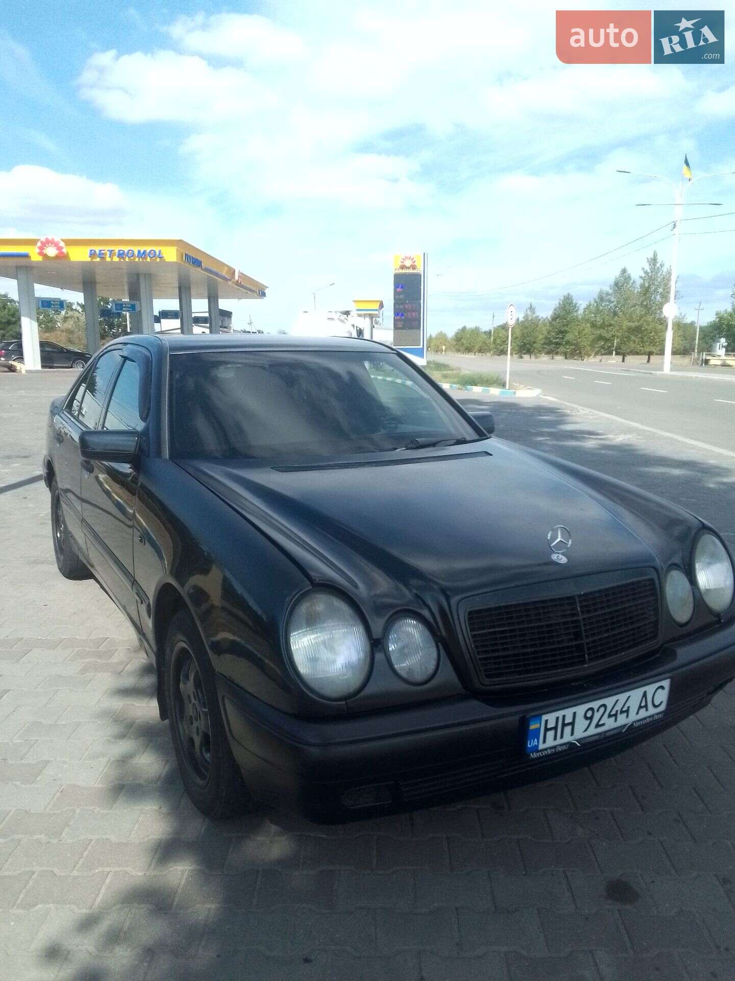 MERCEDES-BENZ E 220 CDI 1999