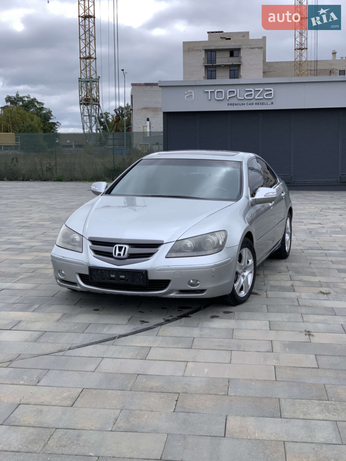 HONDA LEGEND 2006
