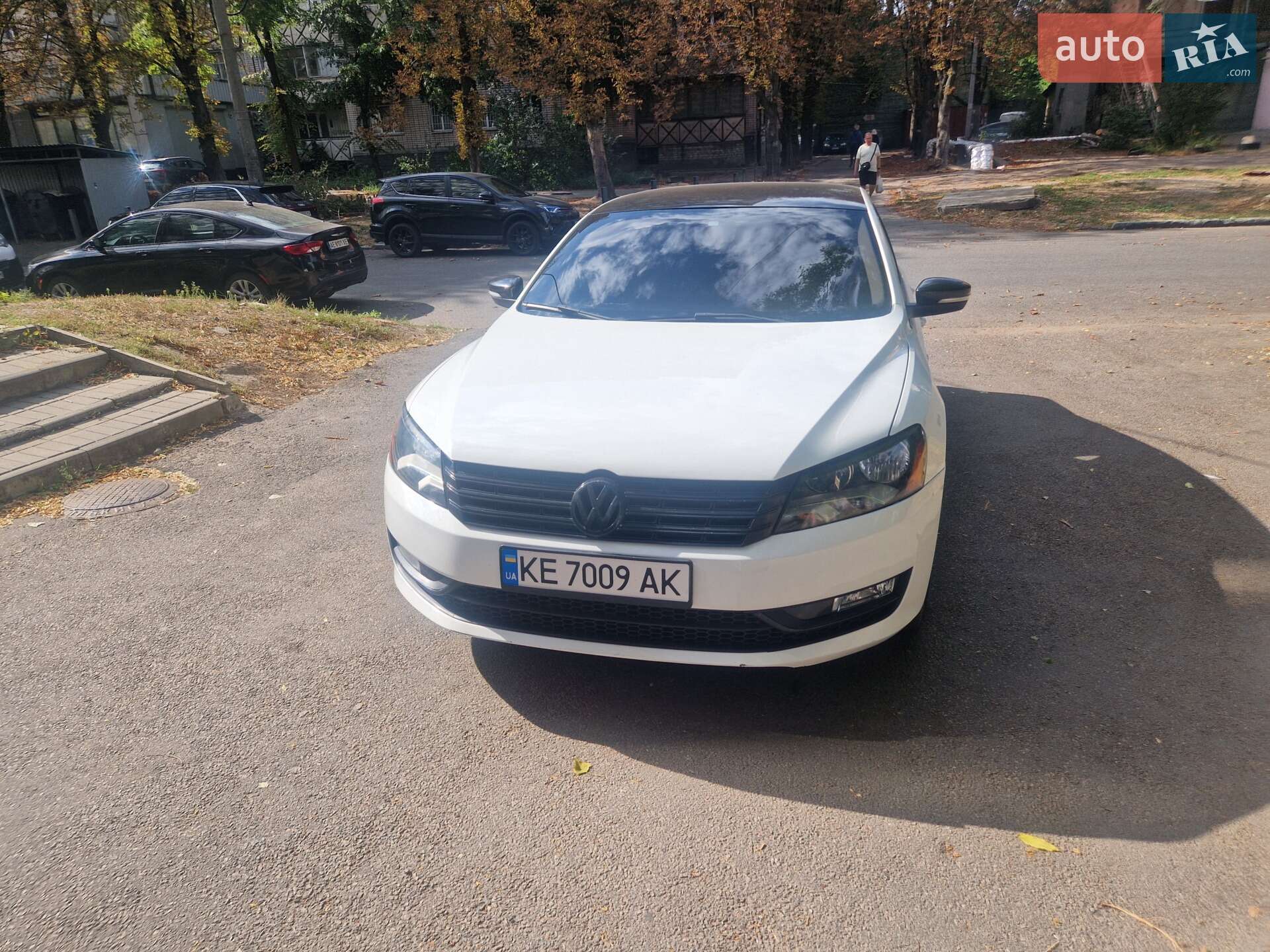 VOLKSWAGEN PASSAT 2014