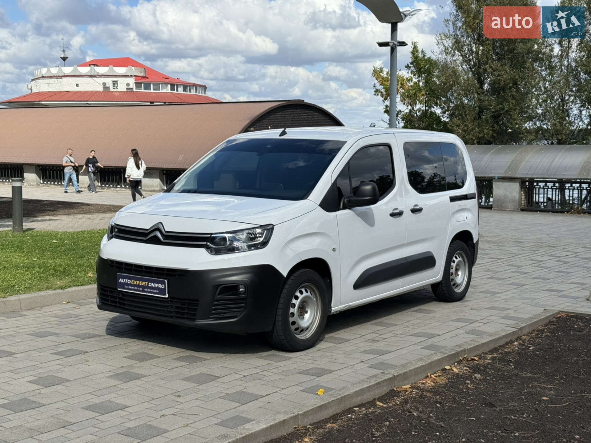 CITROEN BERLINGO 2023