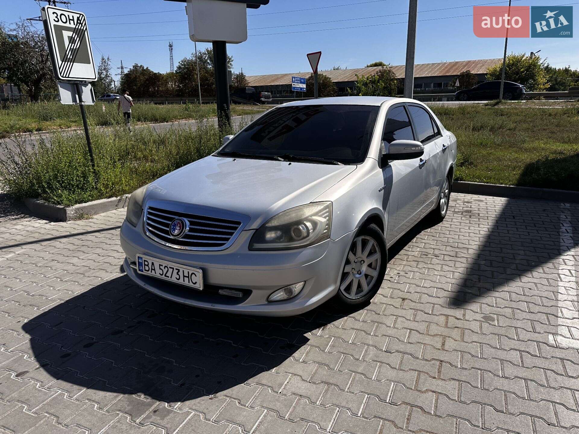 GEELY MAPLE 2012