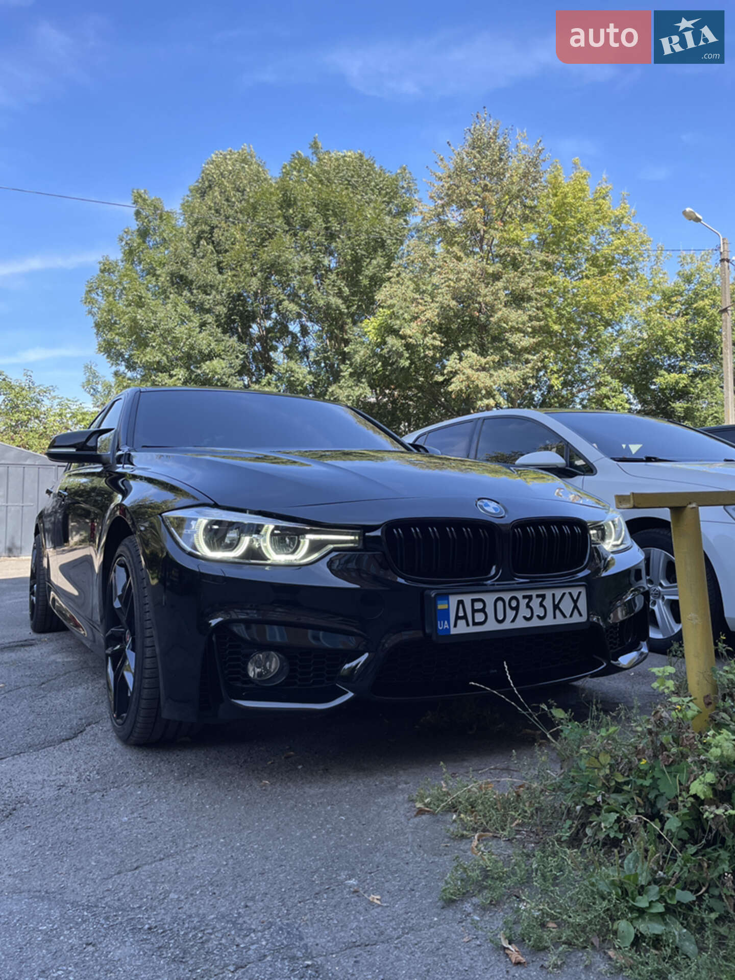 BMW 320ХI 2015