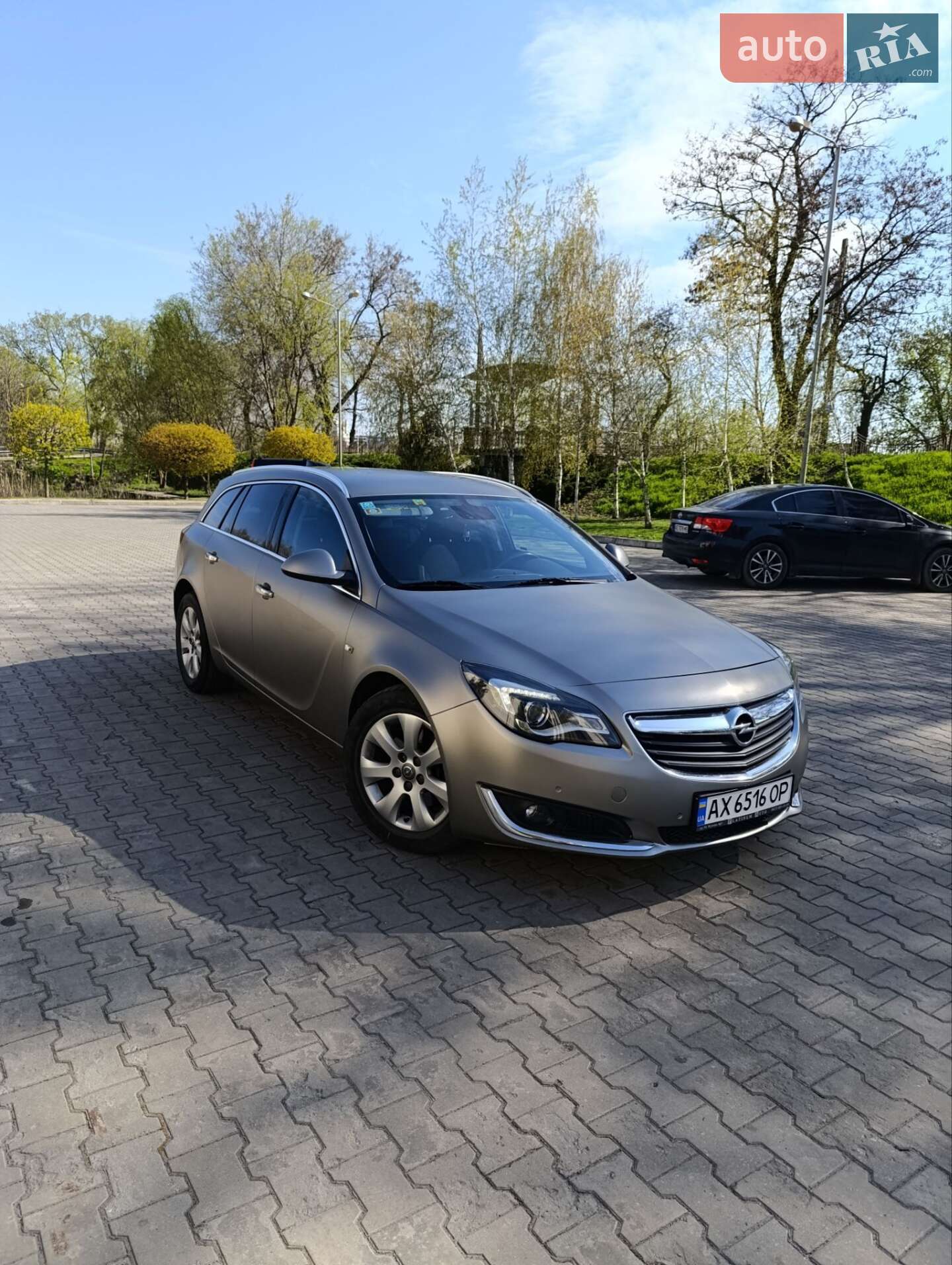 OPEL INSIGNIA
