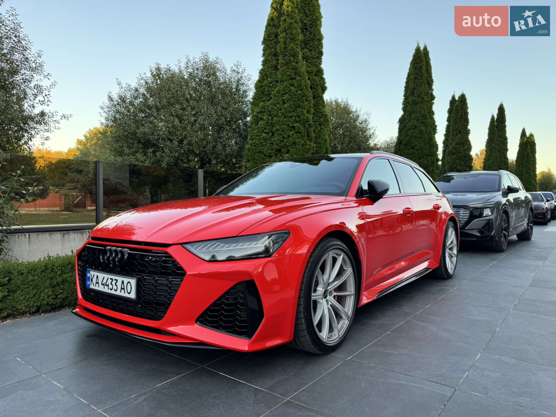 AUDI RS6 2024