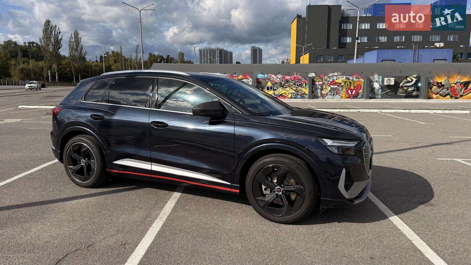 AUDI Q4 2024