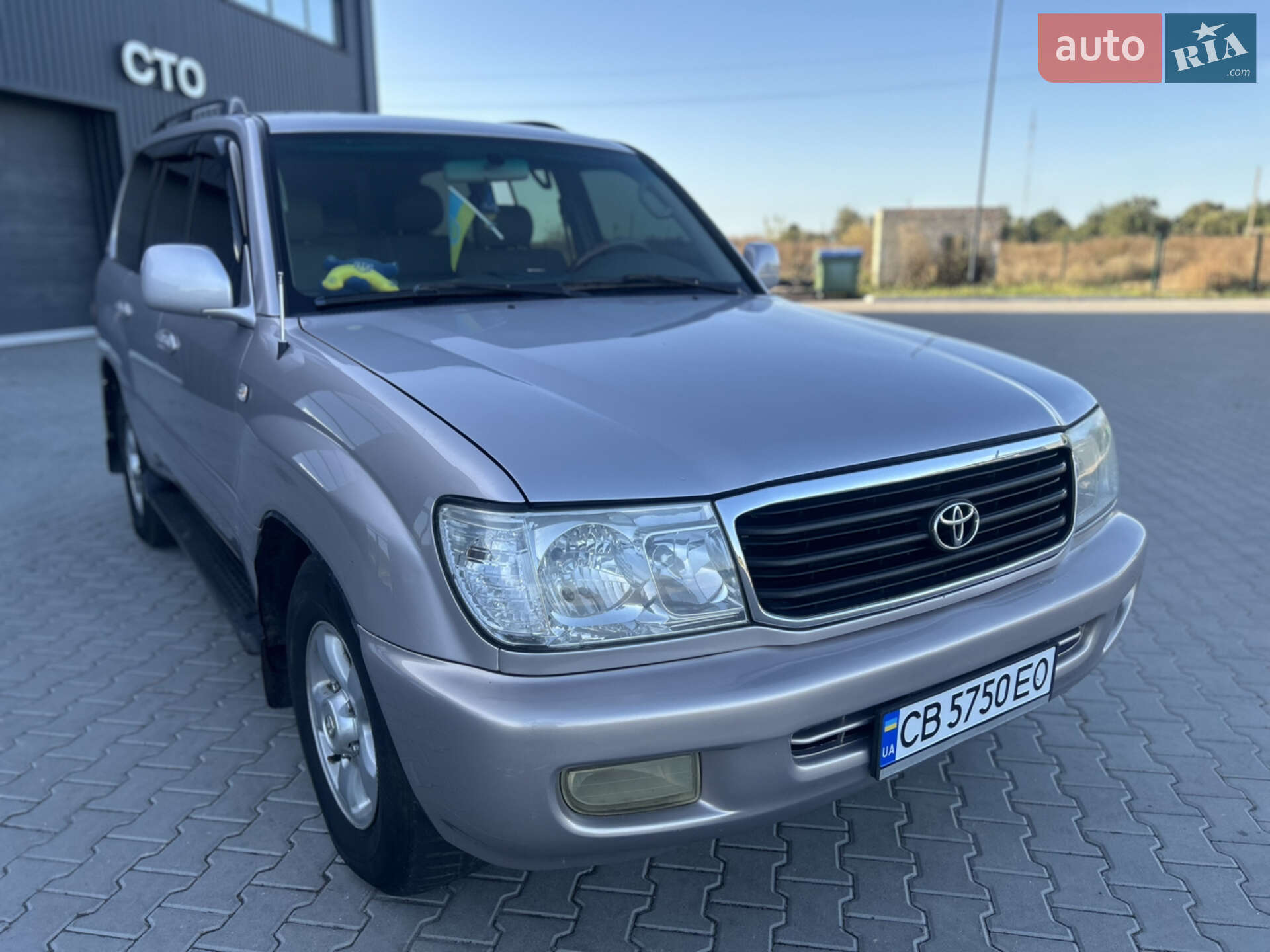 TOYOTA LAND CRUISER 2003