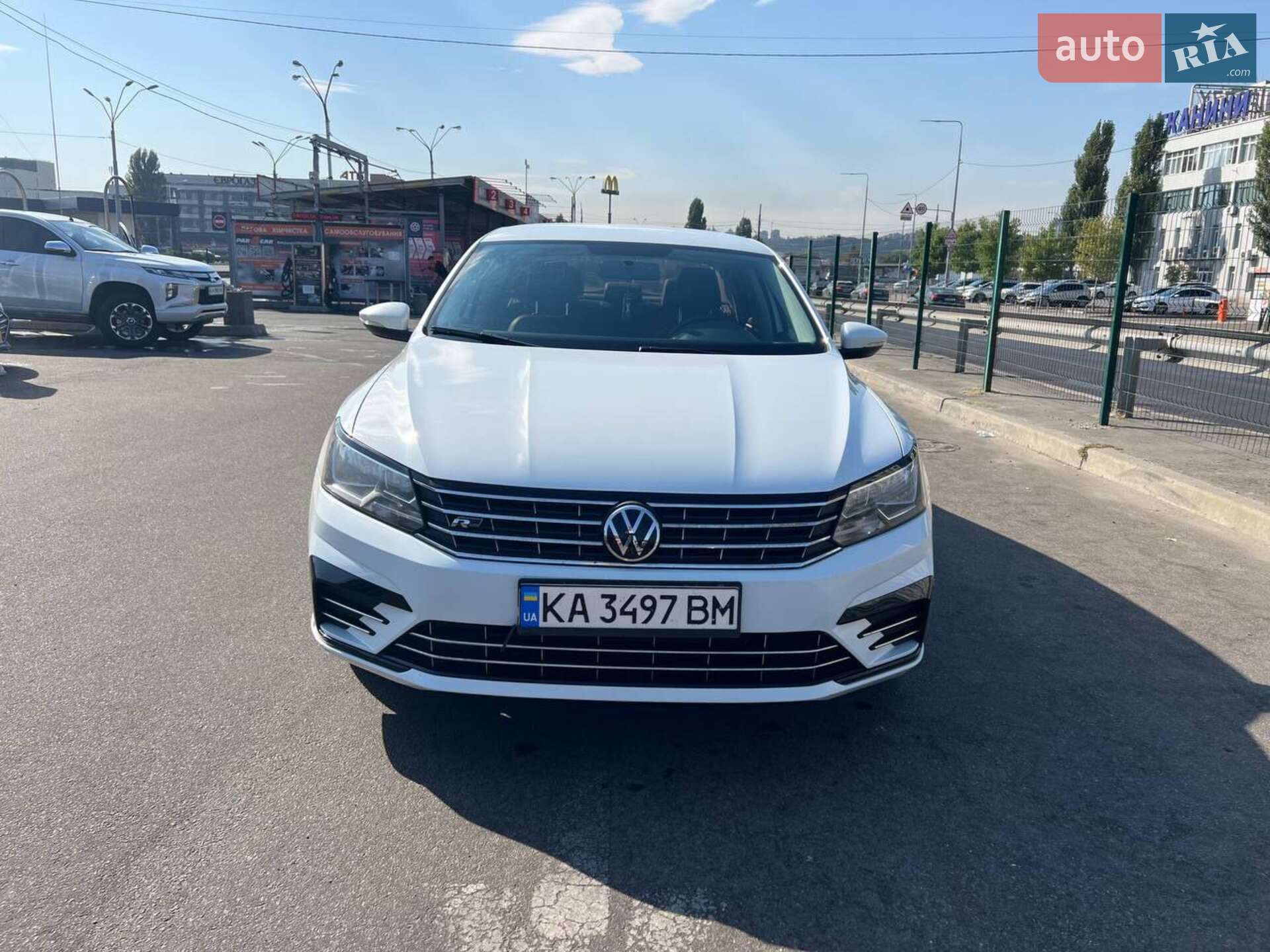 VOLKSWAGEN PASSAT 2017