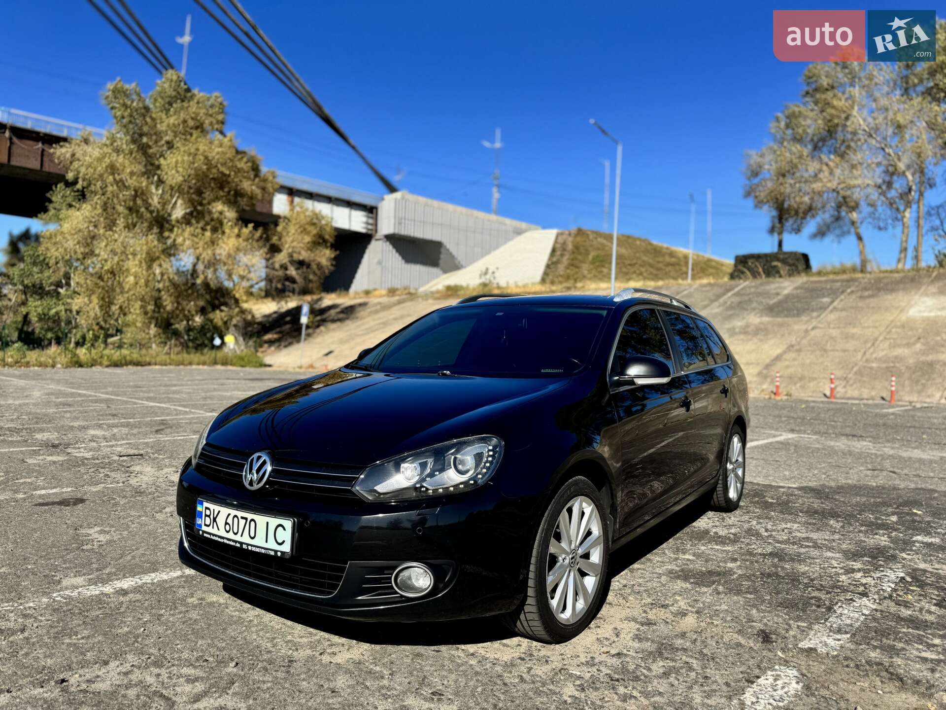 VOLKSWAGEN GOLF 2011