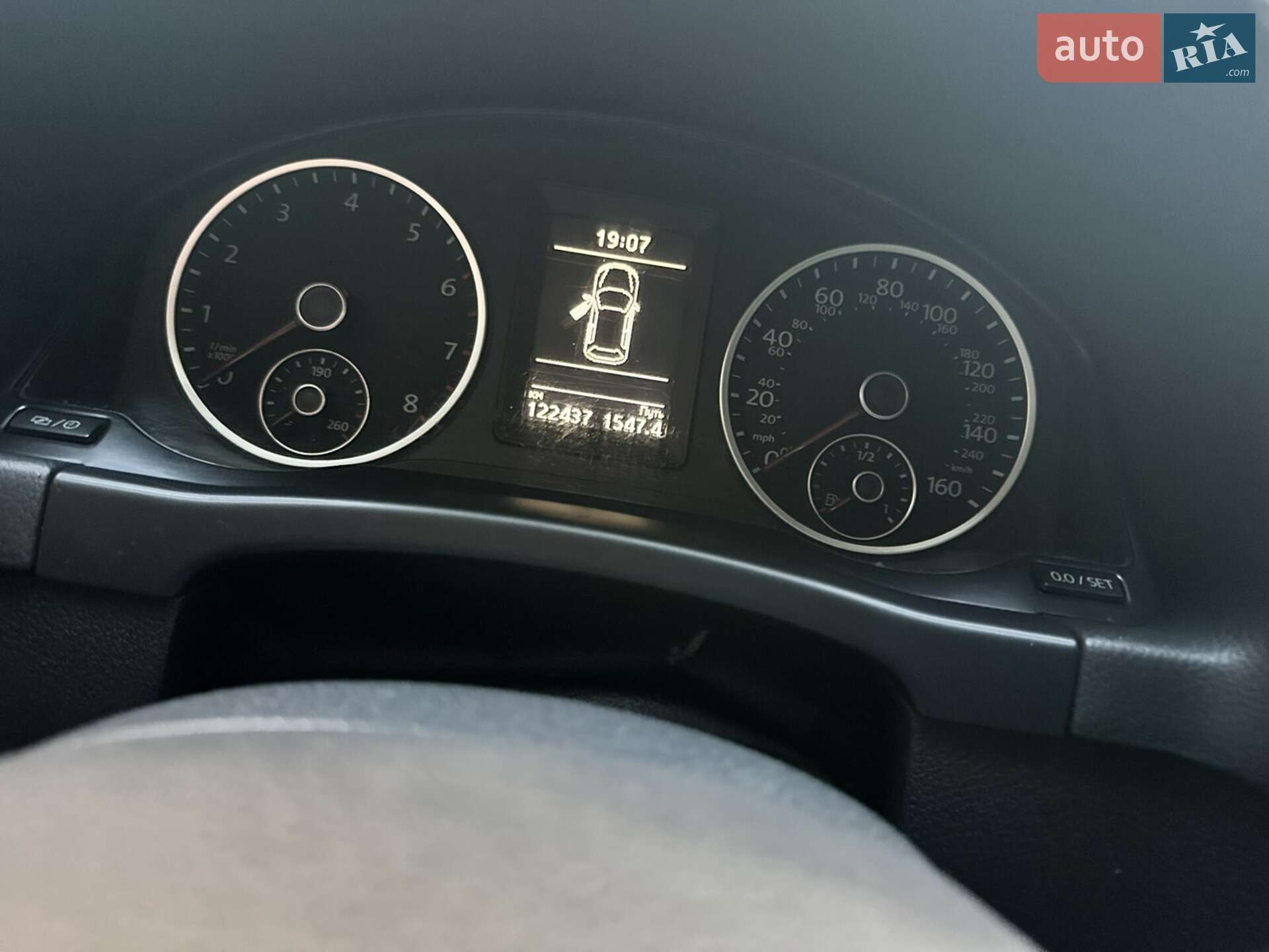 VOLKSWAGEN TIGUAN 2013