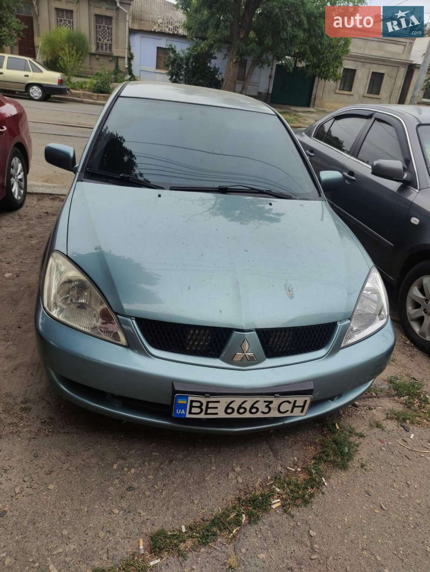 MITSUBISHI LANCER