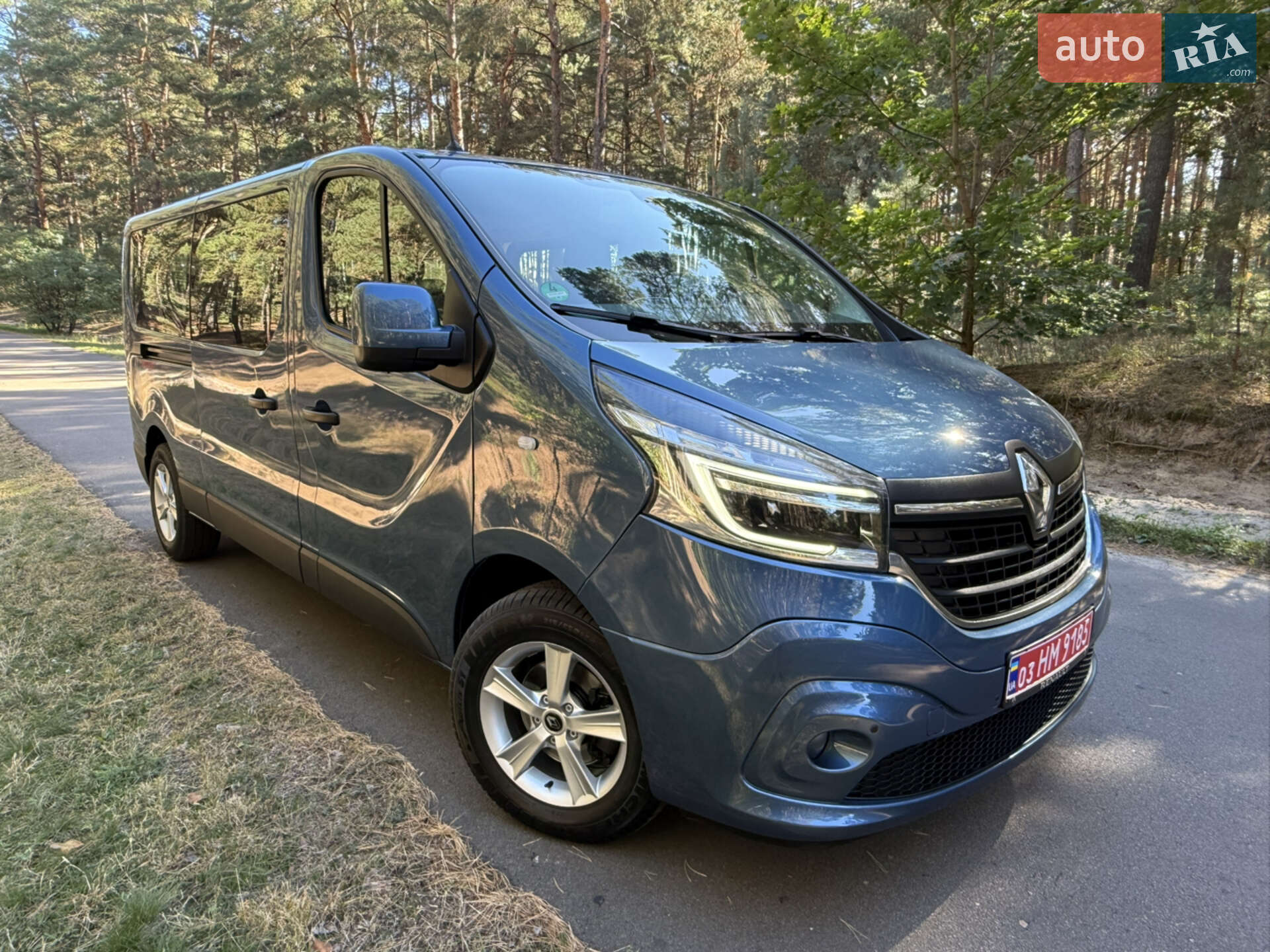RENAULT TRAFIC 2020
