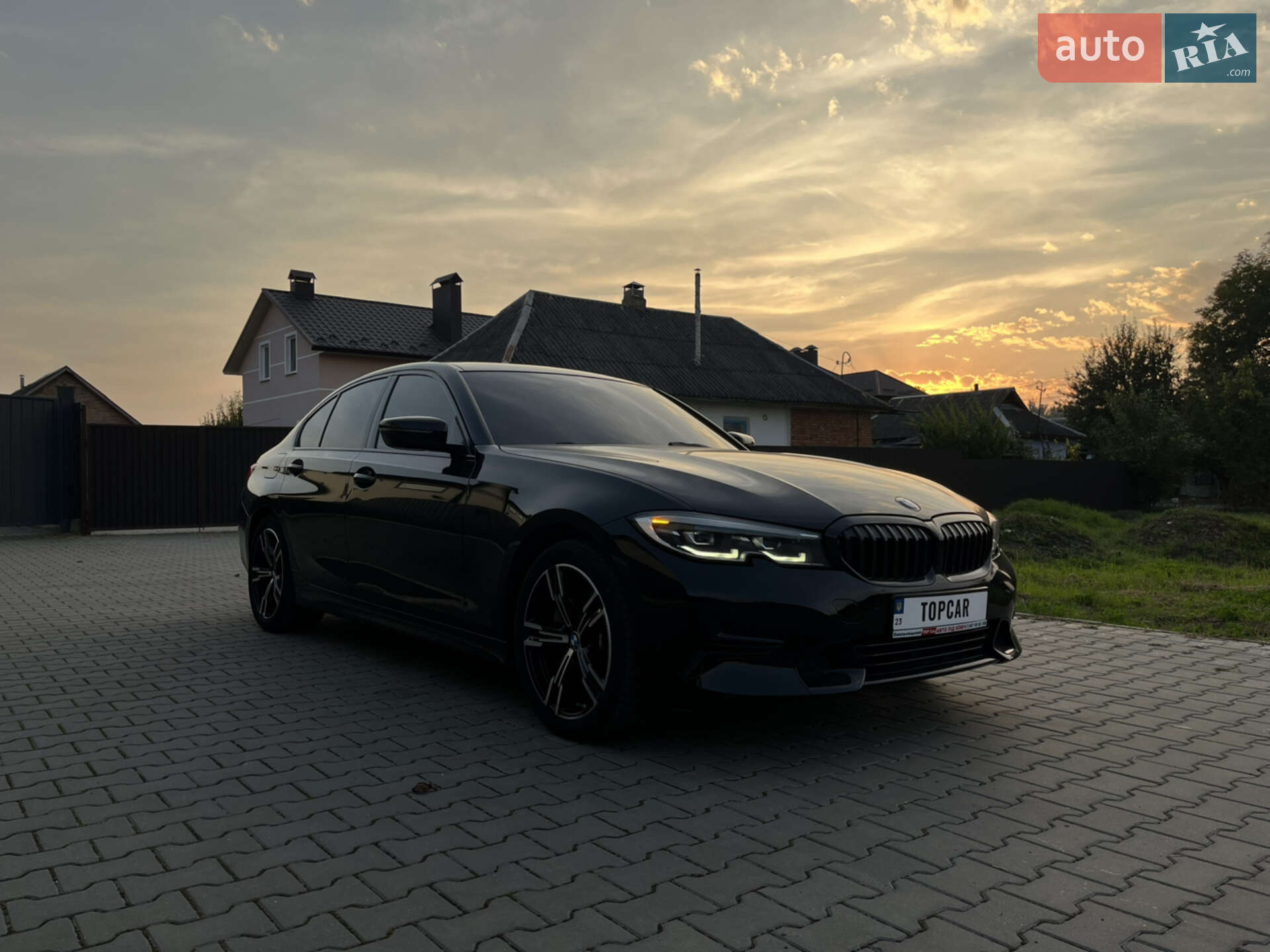 BMW 330I 2019