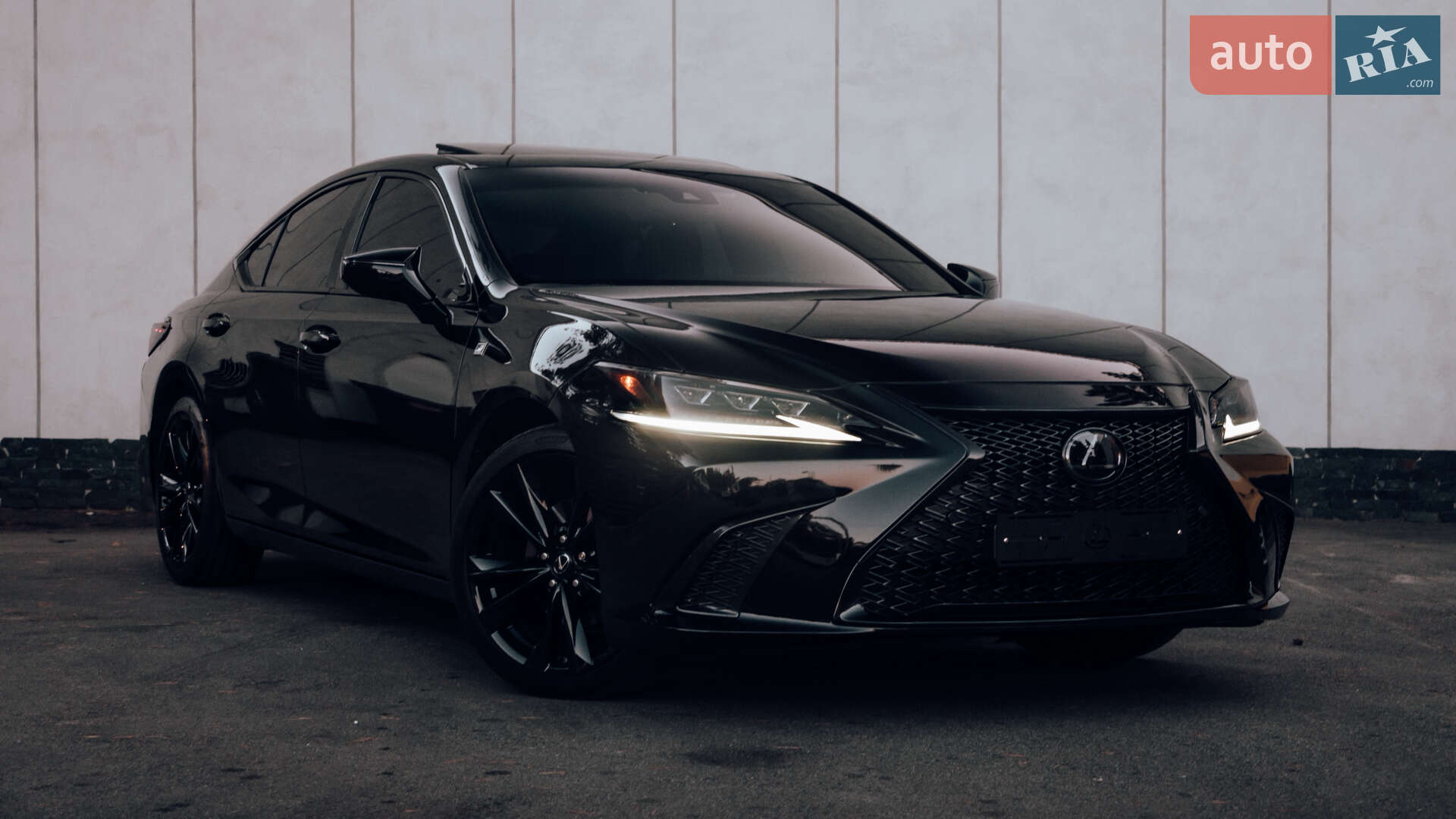 LEXUS ES 350 2019