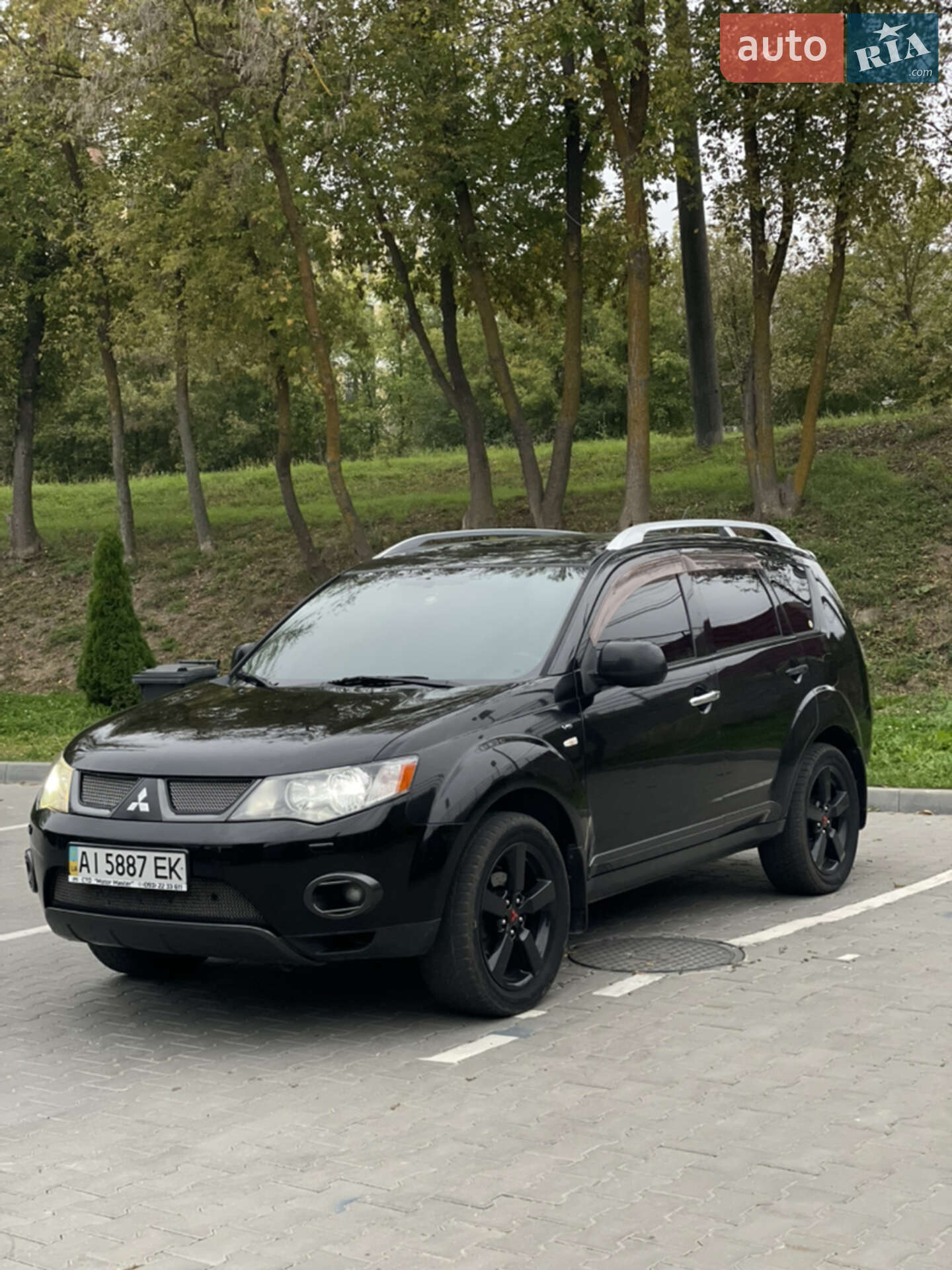 Головне фото звіту автомобіля MITSUBISHI OUTLANDER 2007