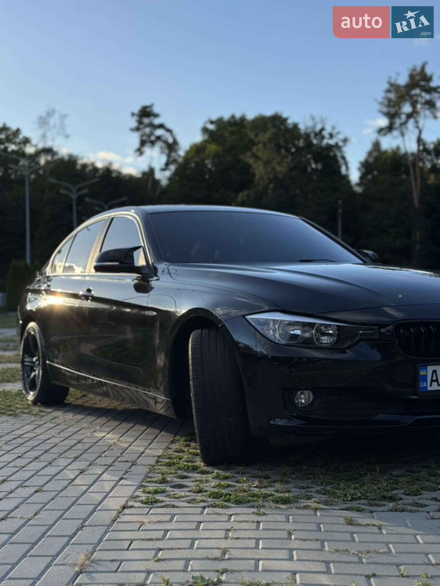 BMW 320ХI 2014