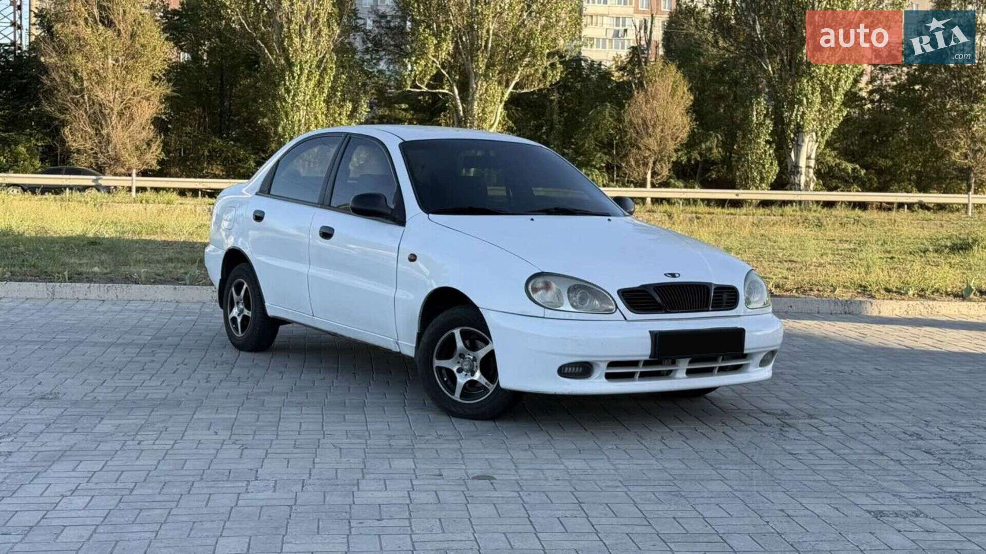 DAEWOO LANOS 2002