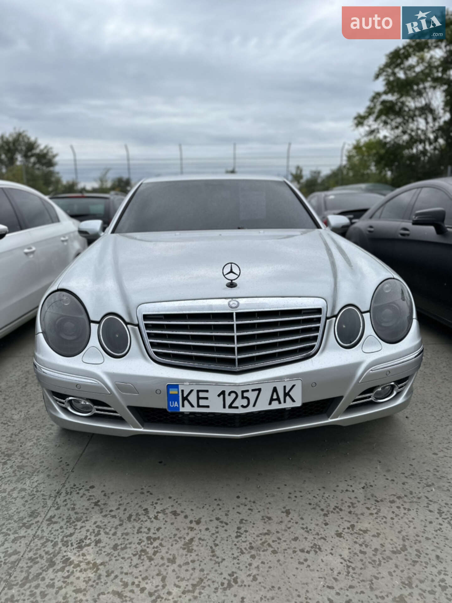 MERCEDES-BENZ E 500 2003
