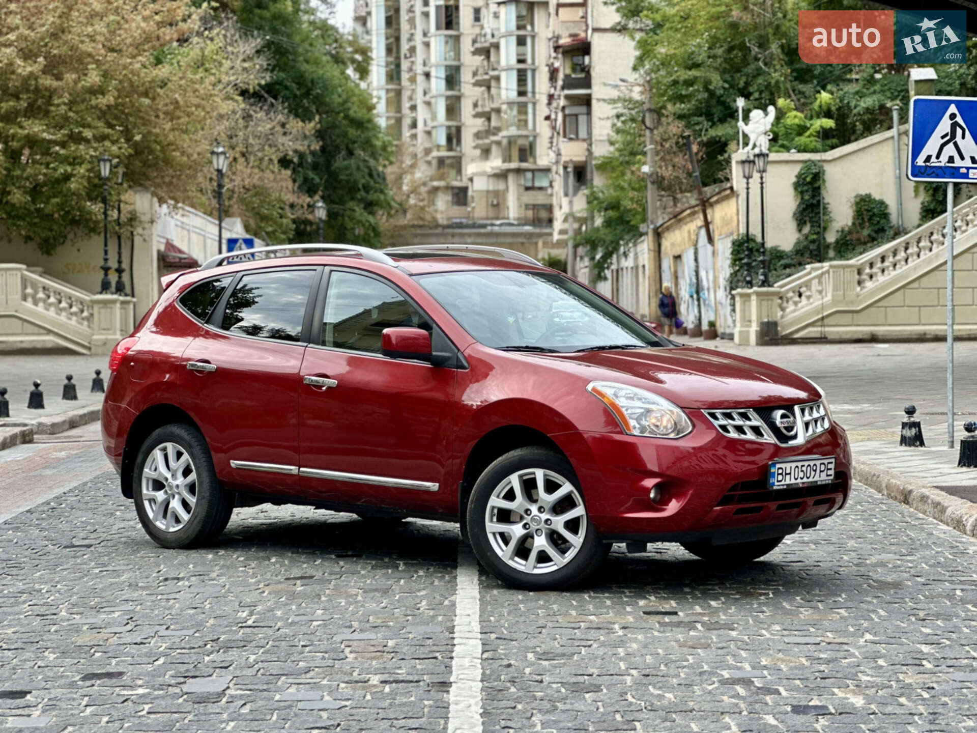 NISSAN ROGUE 2011