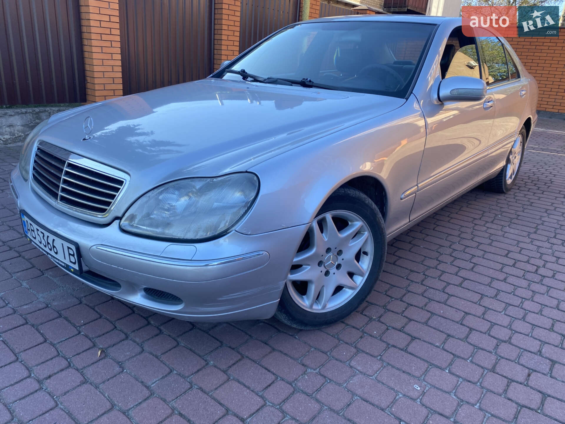 MERCEDES-BENZ S 320 2001