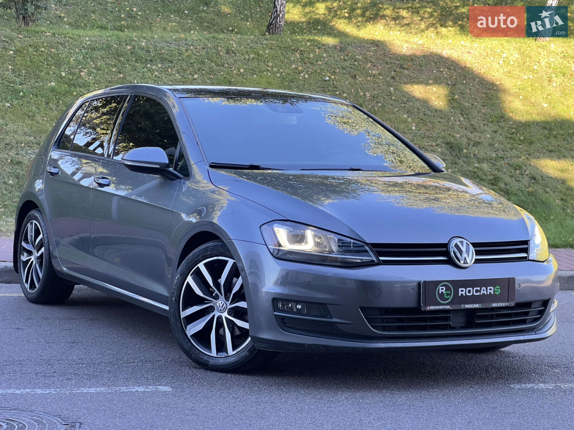 VOLKSWAGEN GOLF 2016