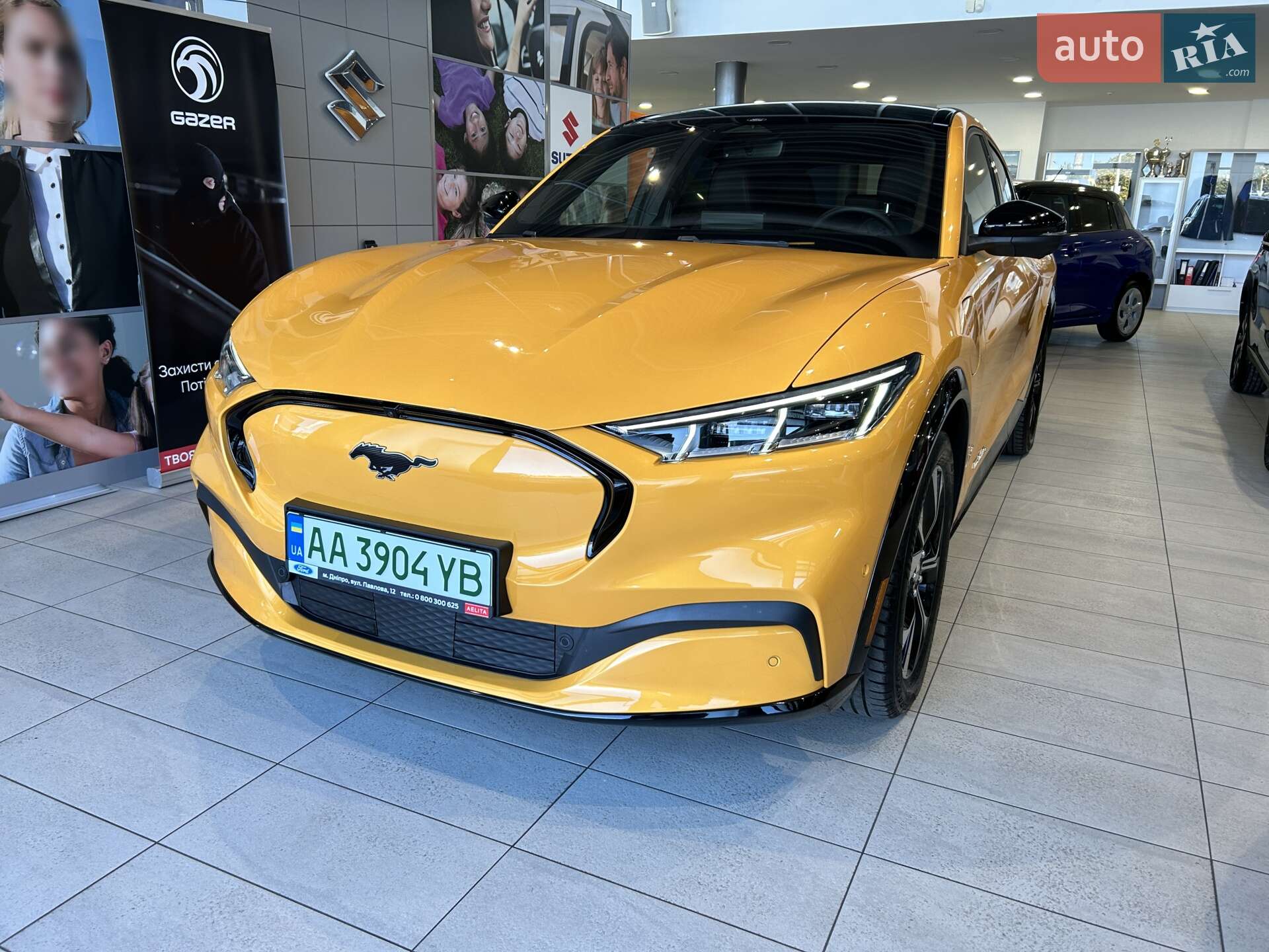 FORD MUSTANG MACH-E 2023