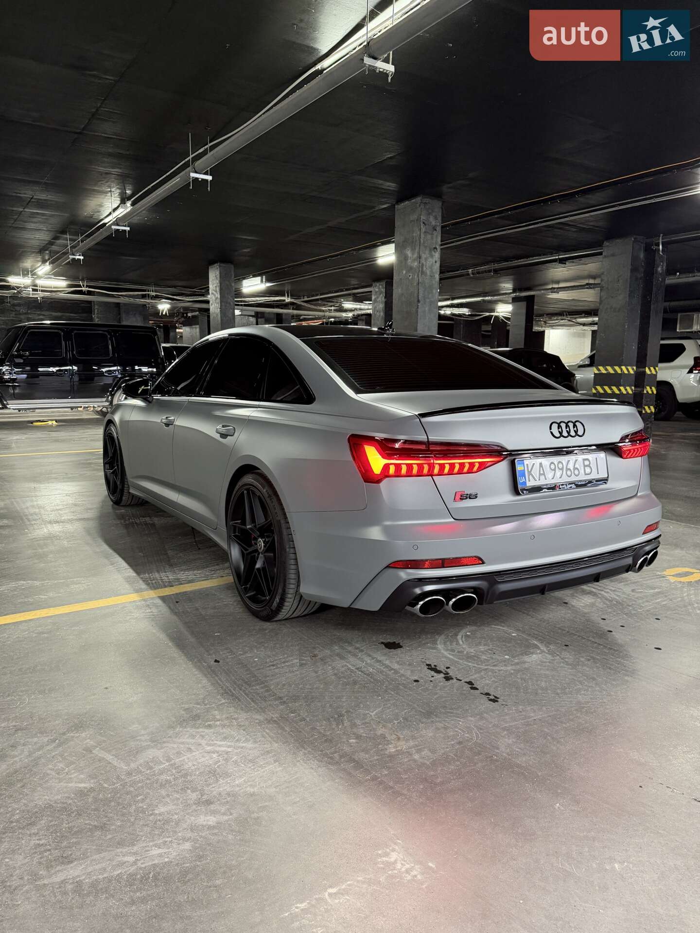 AUDI S6 2020